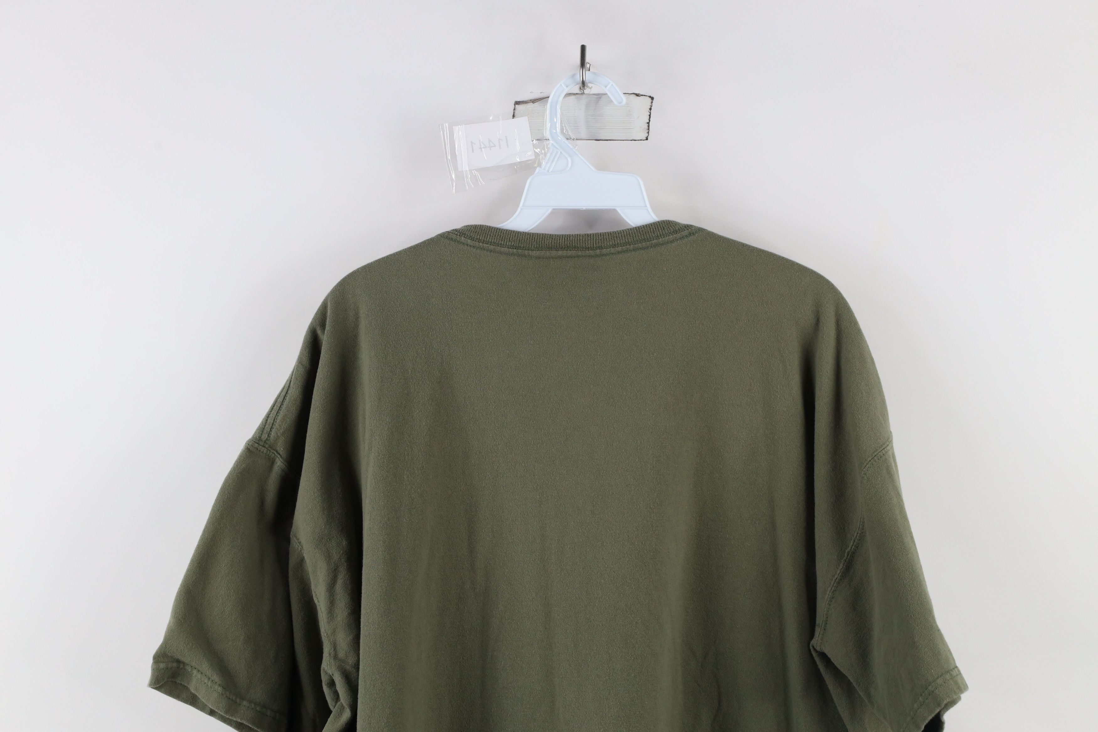 Russell Athletic × Vintage Vintage 90s Russell Athletic Cotton Pocket T-Shirt Green Size US L / EU 52-54 / 3 - 11 Thumbnail