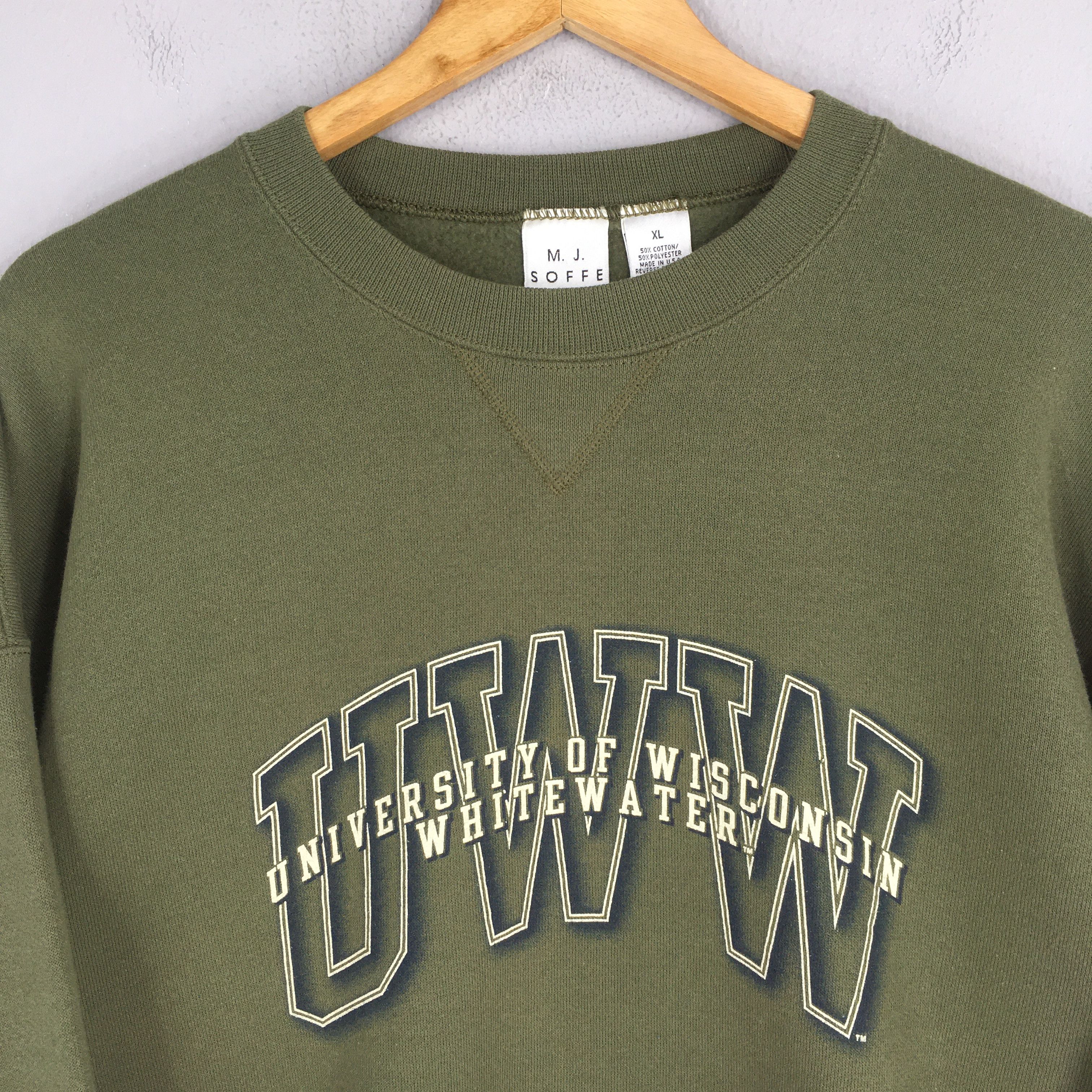 NCAA × Vintage Vintage University Of Wisconsin Whitewater Sweatshirt XLarge Size US XL / EU 56 / 4 - 2 Thumbnail