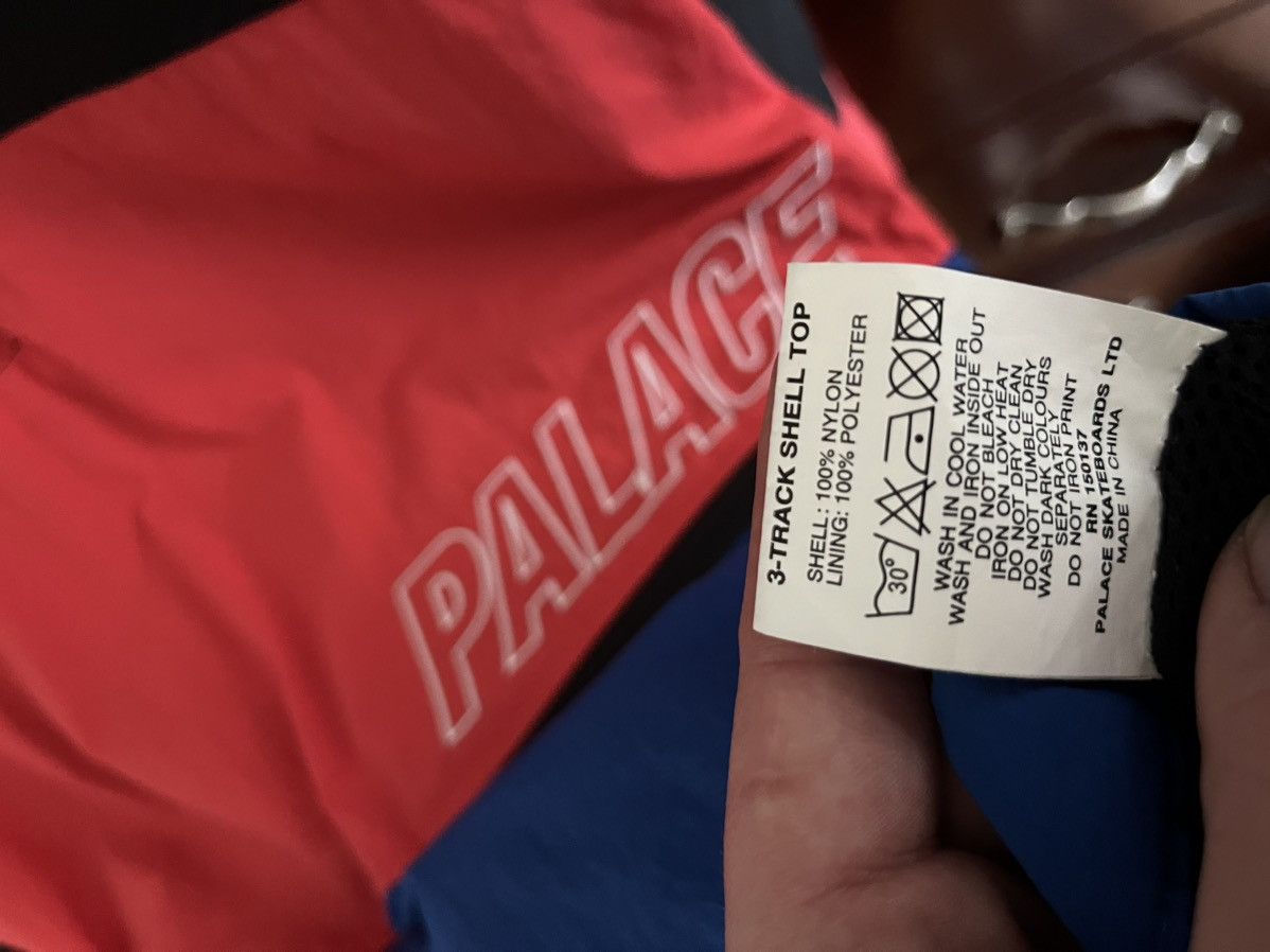 Palace Palace 3-track shell top Size US L / EU 52-54 / 3 - 7 Thumbnail