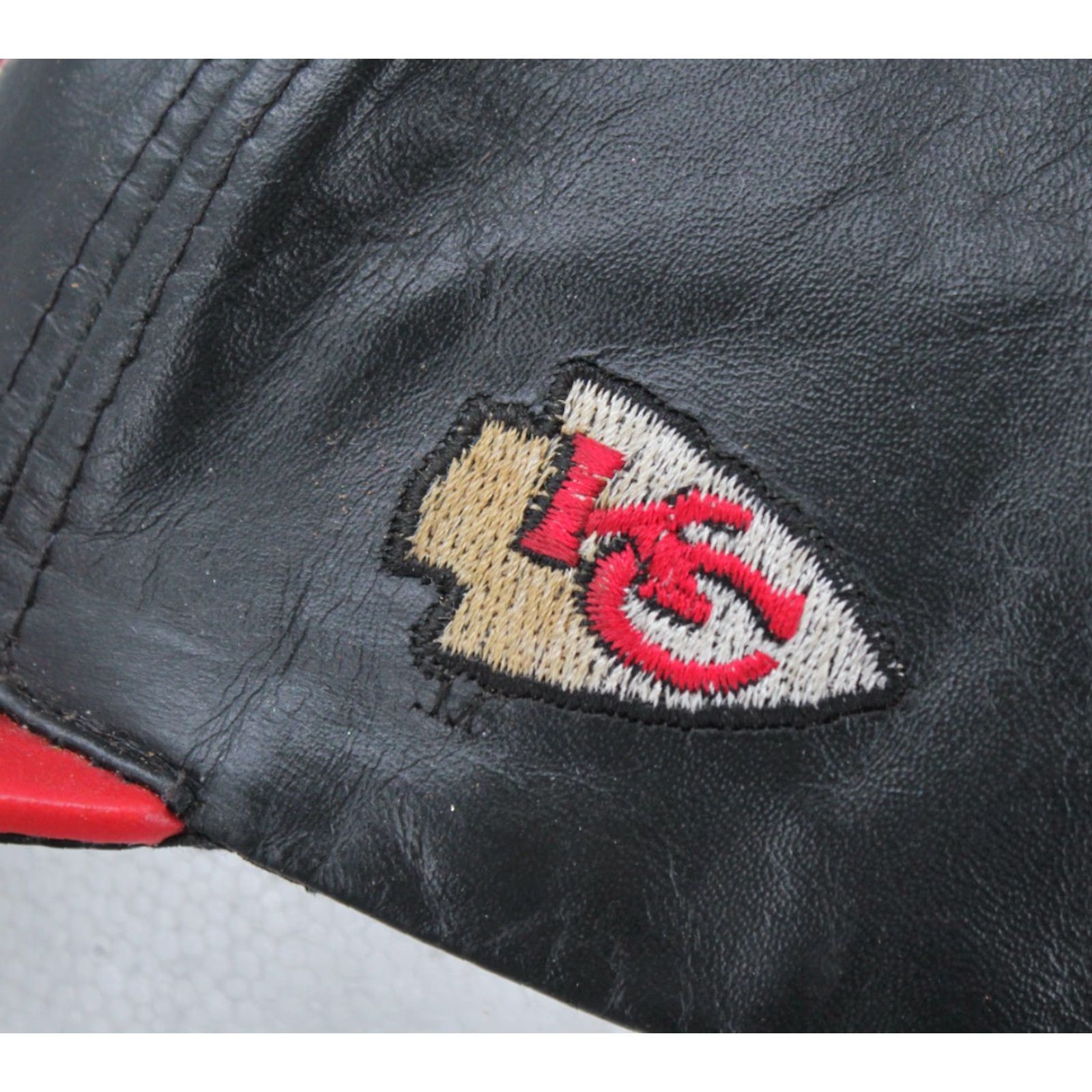 Vintage KC Chiefs Cap Mens Leather Baseball Hat One Size NFL Black VTG Kansas City Cap Mens} Size ONE SIZE - 7 Thumbnail