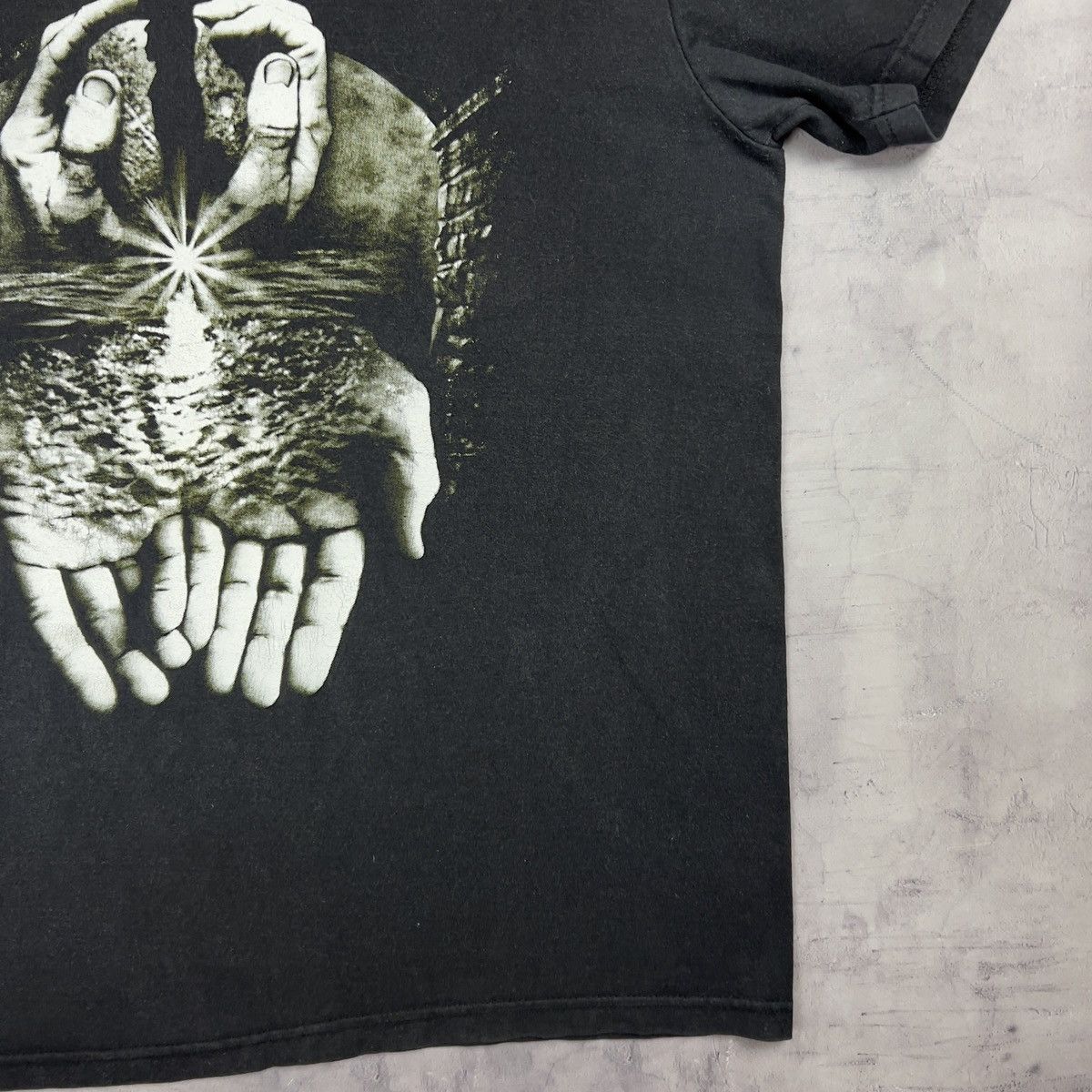 Band Tees Rare! Vintage Dream Theater Train Of Thought Big Logo Tee Size US M / EU 48-50 / 2 - 5 Thumbnail
