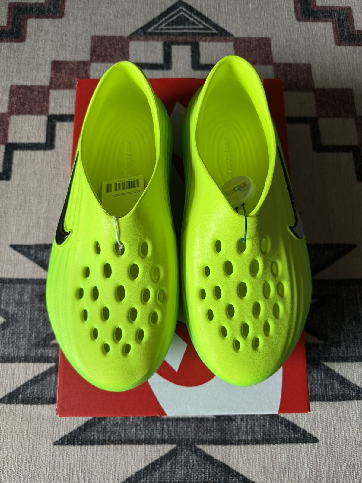 Nike Nike ReactX Rejuven8 Green Strike HV5060-300 Size 10 Size US 10 / EU 43 - 2 Thumbnail