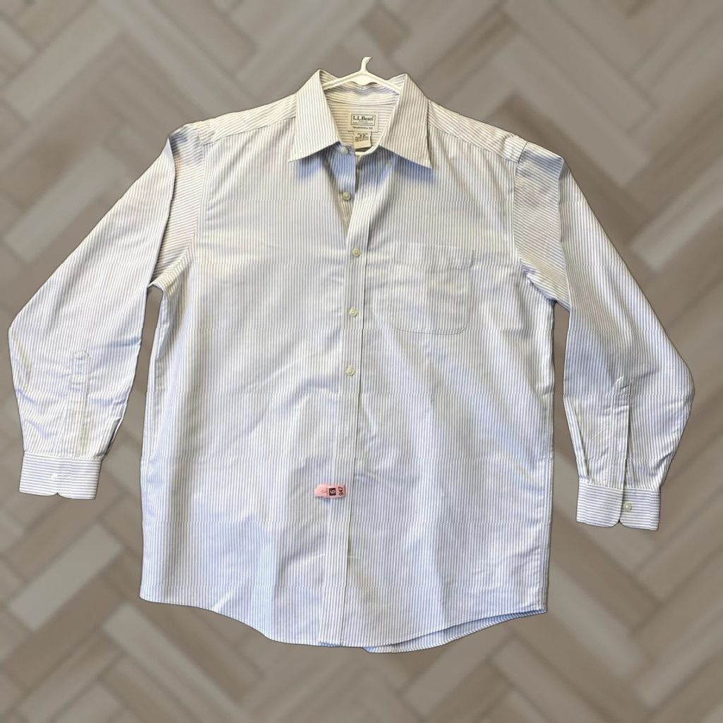 Vintage Vintage LL Bean Shirt Adult 16 33 Blue Stripes Button Down 82-80 / 16 Button-Up Collared USA Classic Button Down Long Sleeve Size US L / EU 52-54 / 3 - 1 Thumbnail