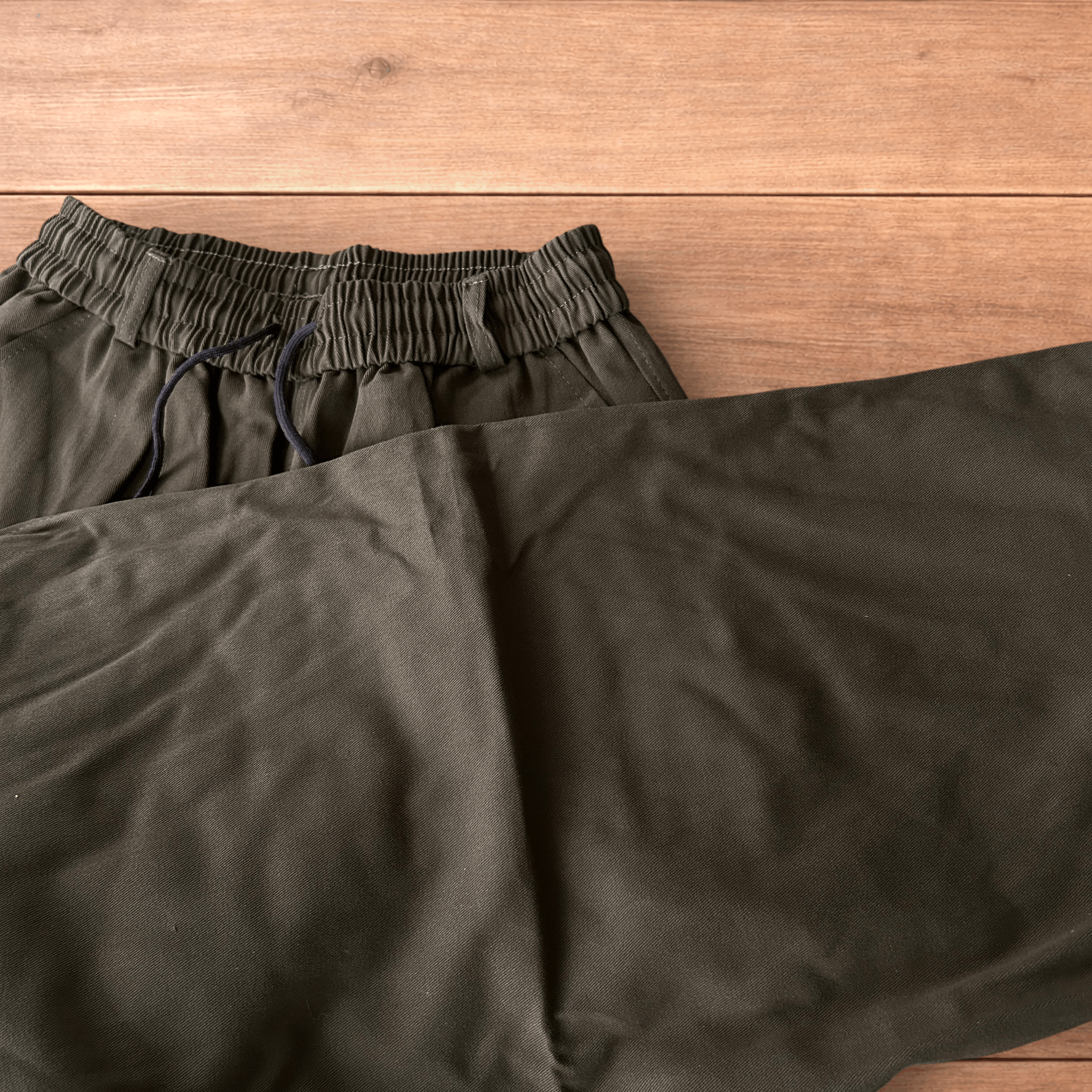 Japanese Brand Super baggy wide leg cargo trousers in brown. Size US 30 / EU 46 - 5 Thumbnail