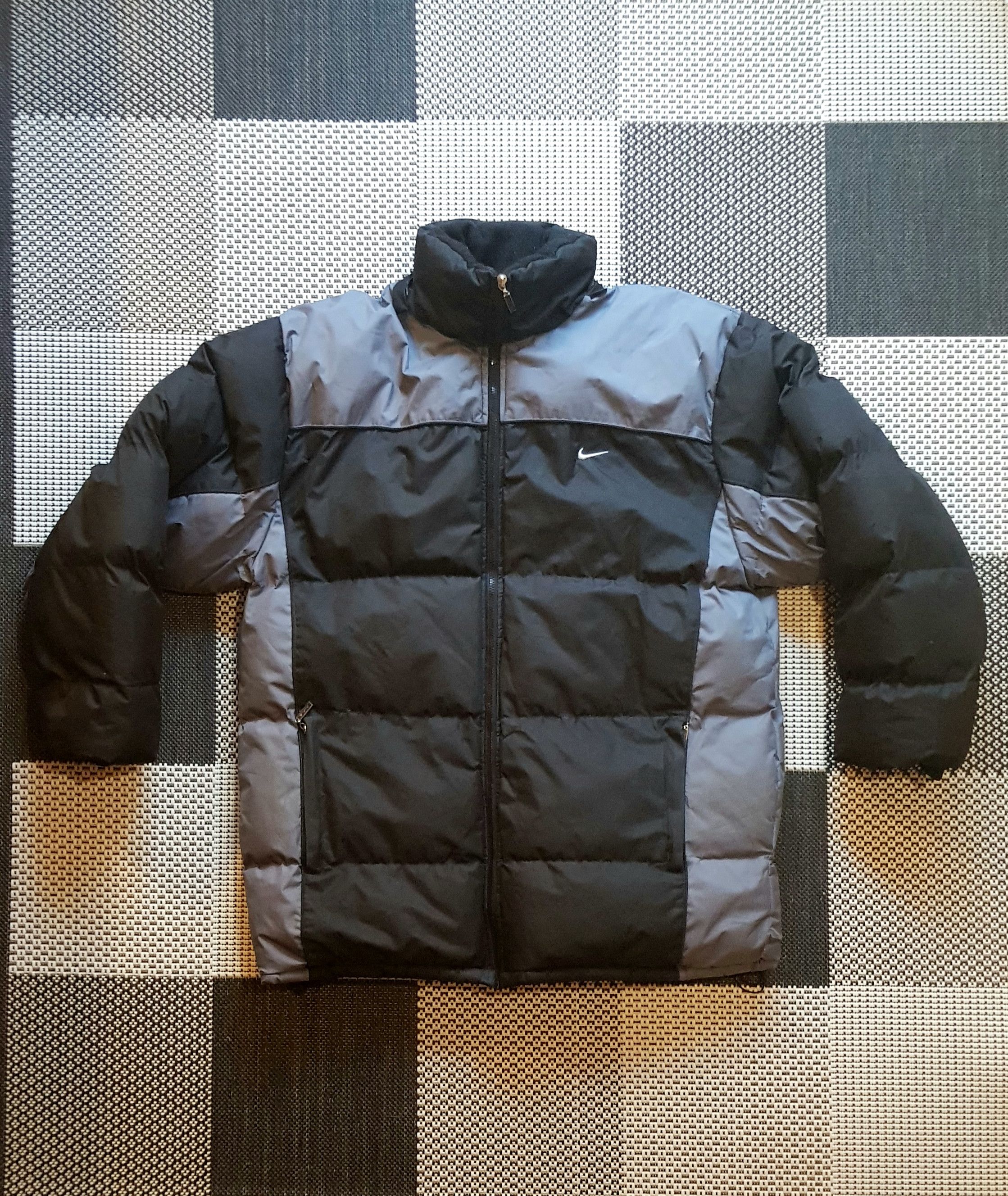 image of Nike Vintage Puffer Down Jacket in Black Gray, Men's (Size 2XL)