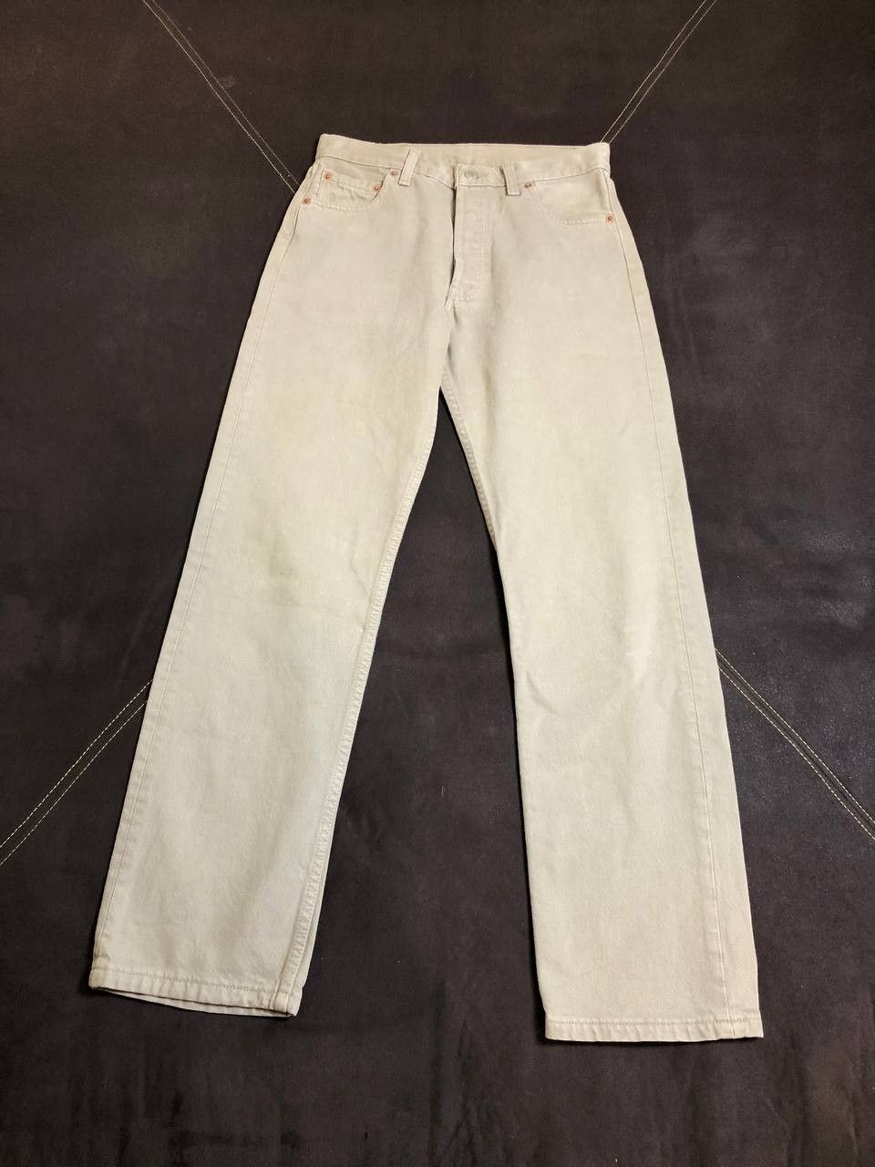 Levi's Levi's 501 Beige Jeans Button Fly Straight jeans Size US 30 / EU 46 - 1 Thumbnail