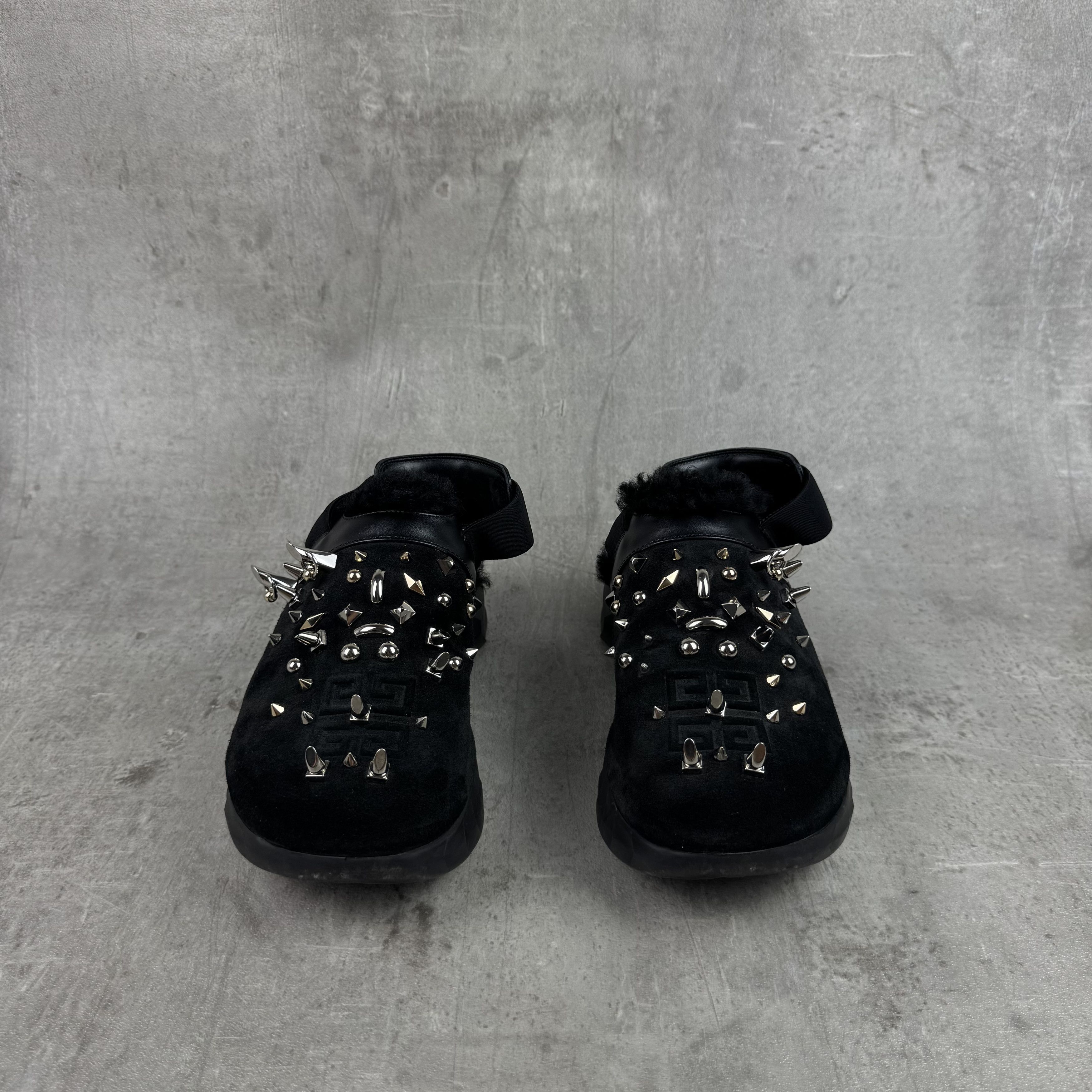 Givenchy GIVENCHY Marshmallow Spiked Shearling Slingback Clogs Mules Size US 7 / EU 40 - 4 Thumbnail
