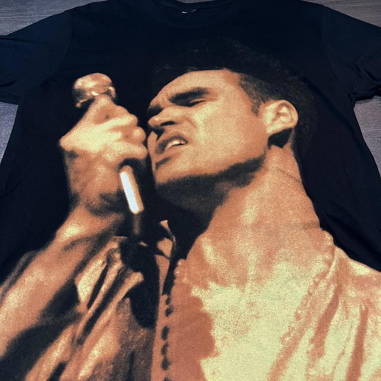 Designer Classic Morrisey Big Print T Shirt 00s XL Size US XL / EU 56 / 4 - 1 Thumbnail