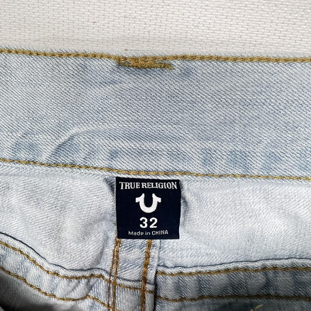 True Religion True Religion Jean Shorts Ricky Relaxed Straight Pocket Flap Size US 32 / EU 48 - 9 Thumbnail