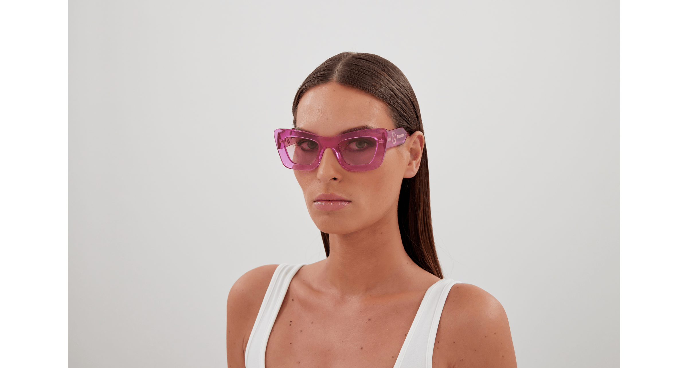Gucci Gucci GG1552S 003 Women Sunglasses Magenta Frame Size ONE SIZE - 3 Thumbnail