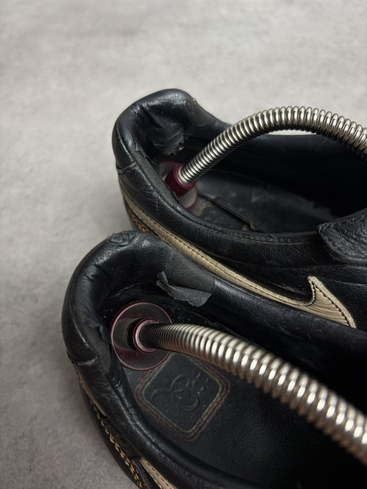 Nike Archive Nike Tiempo R10 football boots Ronaldinho 2007 US11 Size US 11 / EU 44 - 7 Thumbnail