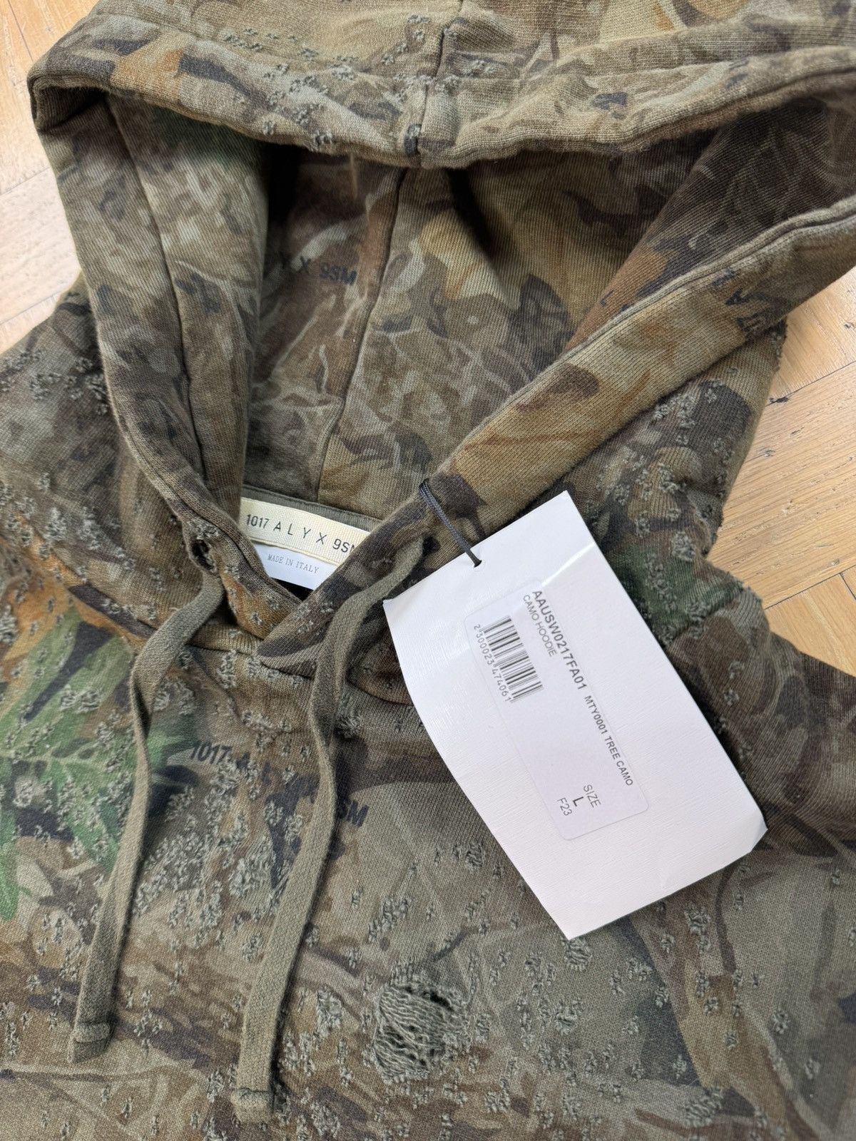 1017 ALYX 9SM 1017 ALYX 9SM REAL TREE CAMO DISTRESSED HOODIE FW23 Size US L / EU 52-54 / 3 - 6 Thumbnail