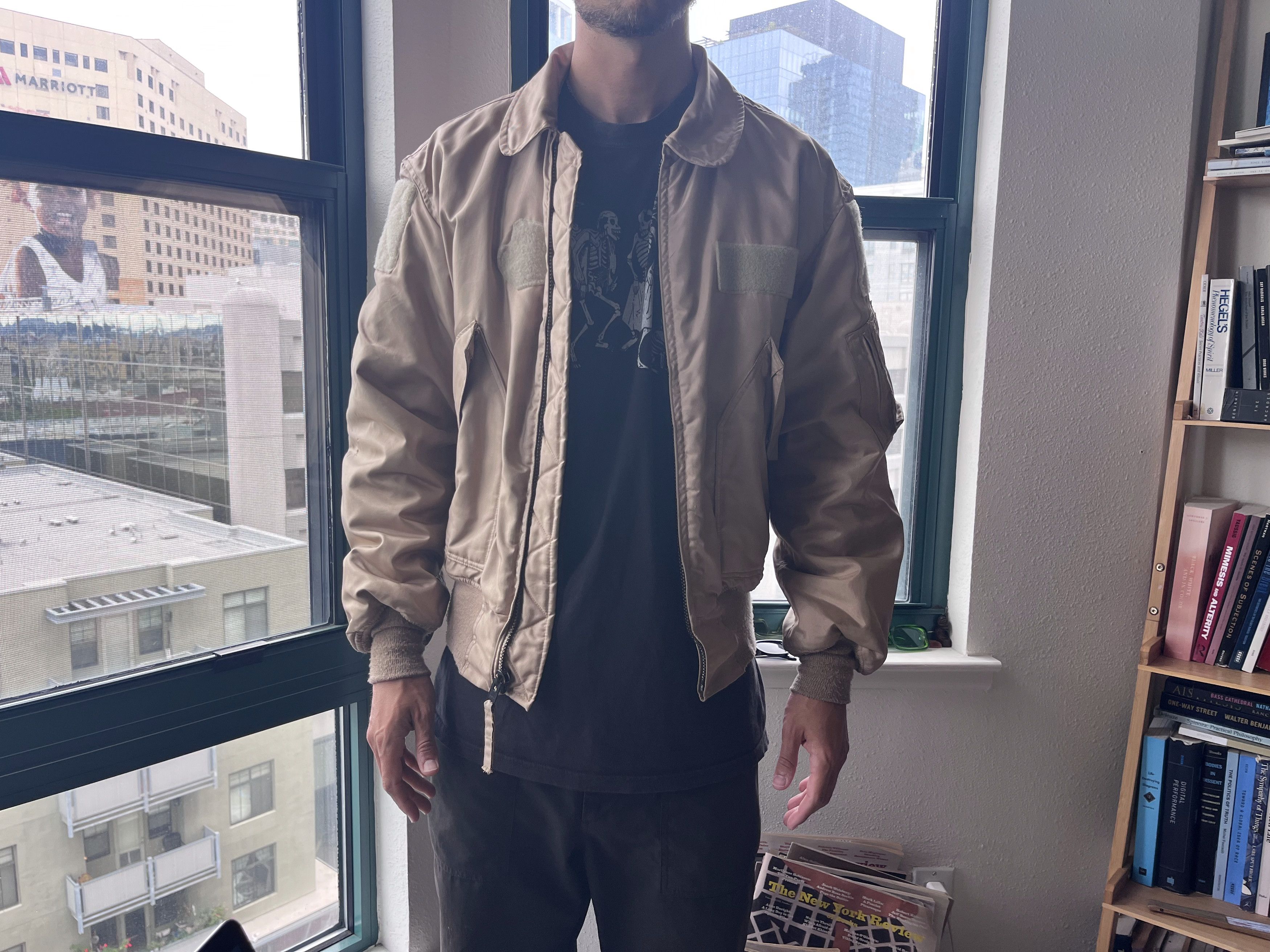 Vintage Gold Vintage Military Surplus Air Force Bomber Jacket Size US L / EU 52-54 / 3 - 3 Thumbnail
