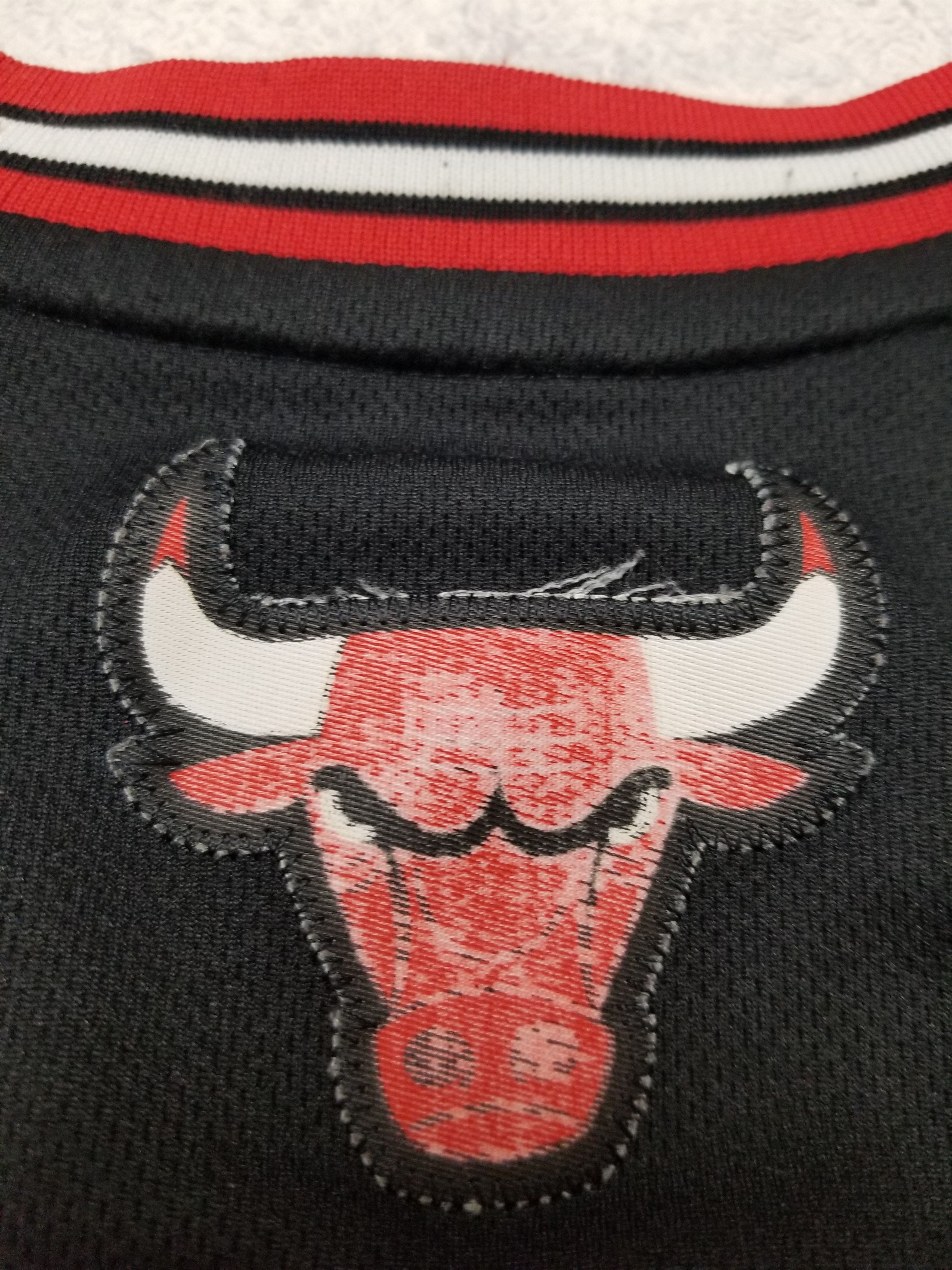 Adidas Authentics Derrick Rose #1 Chicago Bulls Stitched Jersey Size US S / EU 44-46 / 1 - 3 Thumbnail
