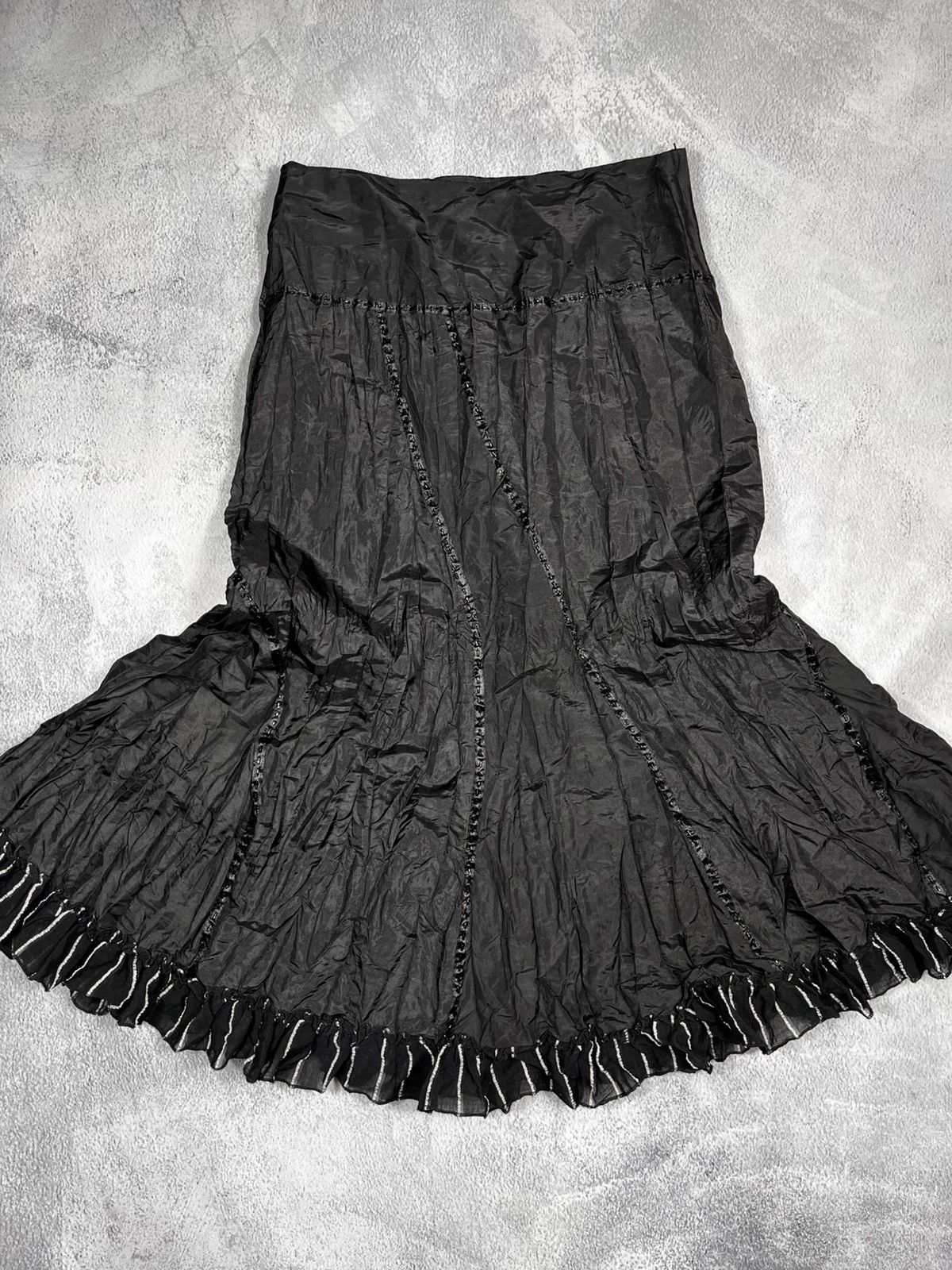 Vintage Vintage 90s maxi skirt opium gothic style streetwear Size 28" / US 6 / IT 42 - 1 Thumbnail