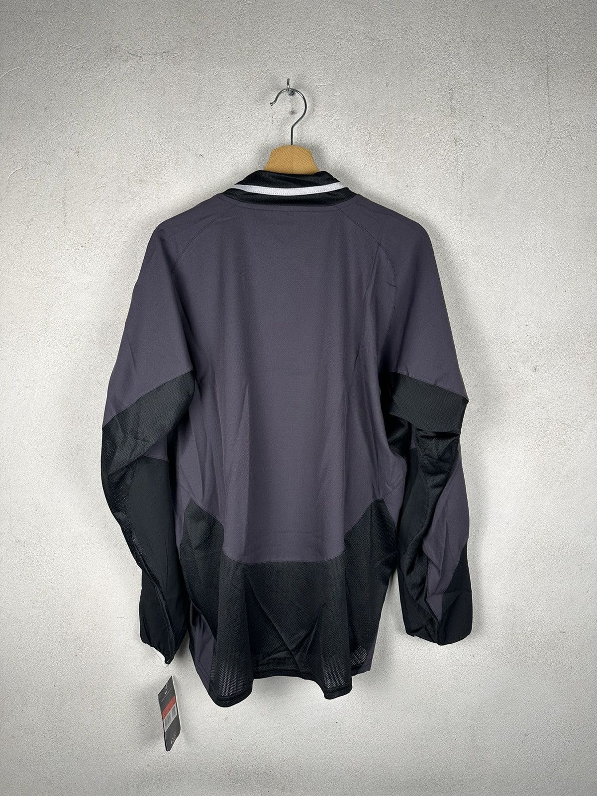Nike × Vintage RARE DSWT Nike x Juventus 2003/2004 Third Jersey Long Sleeve Size US L / EU 52-54 / 3 - 2 Thumbnail