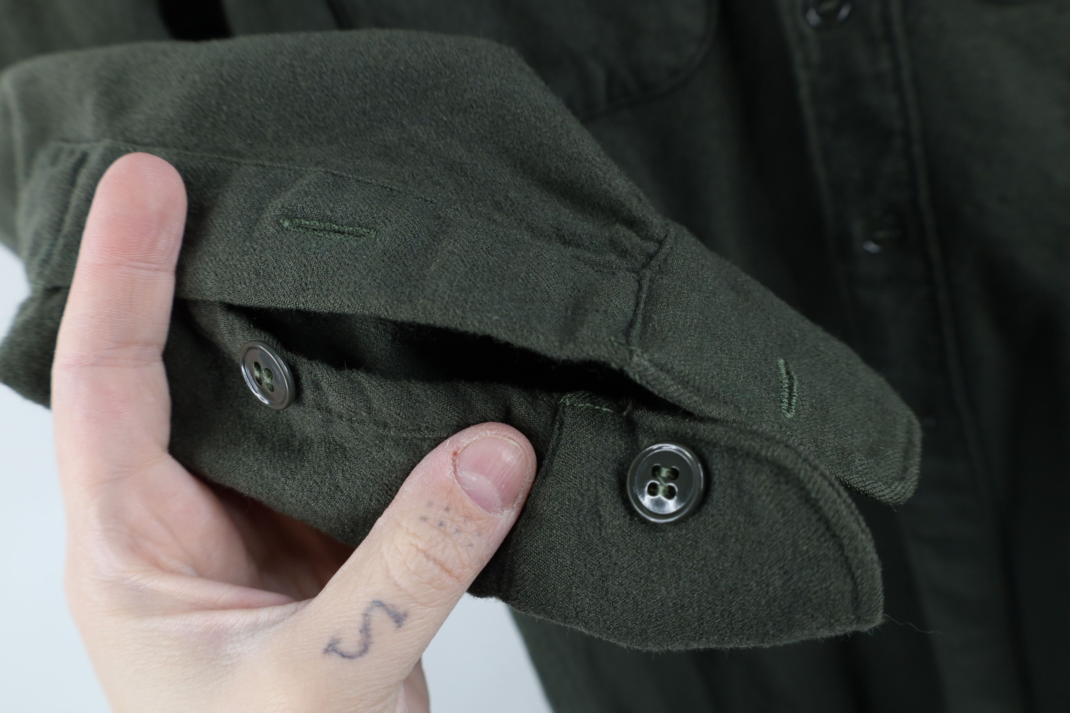 Vintage Vintage 50s 60s Military Wool Field Button Shirt Green USA Size US S / EU 44-46 / 1 - 5 Thumbnail
