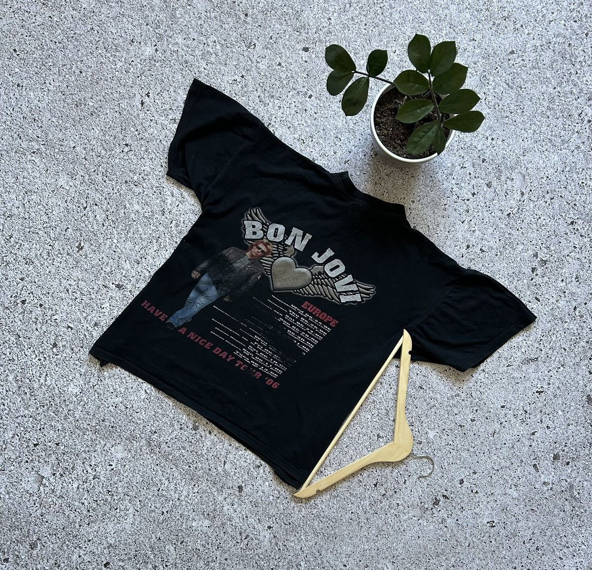 Band Tees × Bon Jovi Vintage Bon Jovi Have A Nice Day European Tour 2006 T-Shirt Size US XXL / EU 58 / 5 - 2 Thumbnail