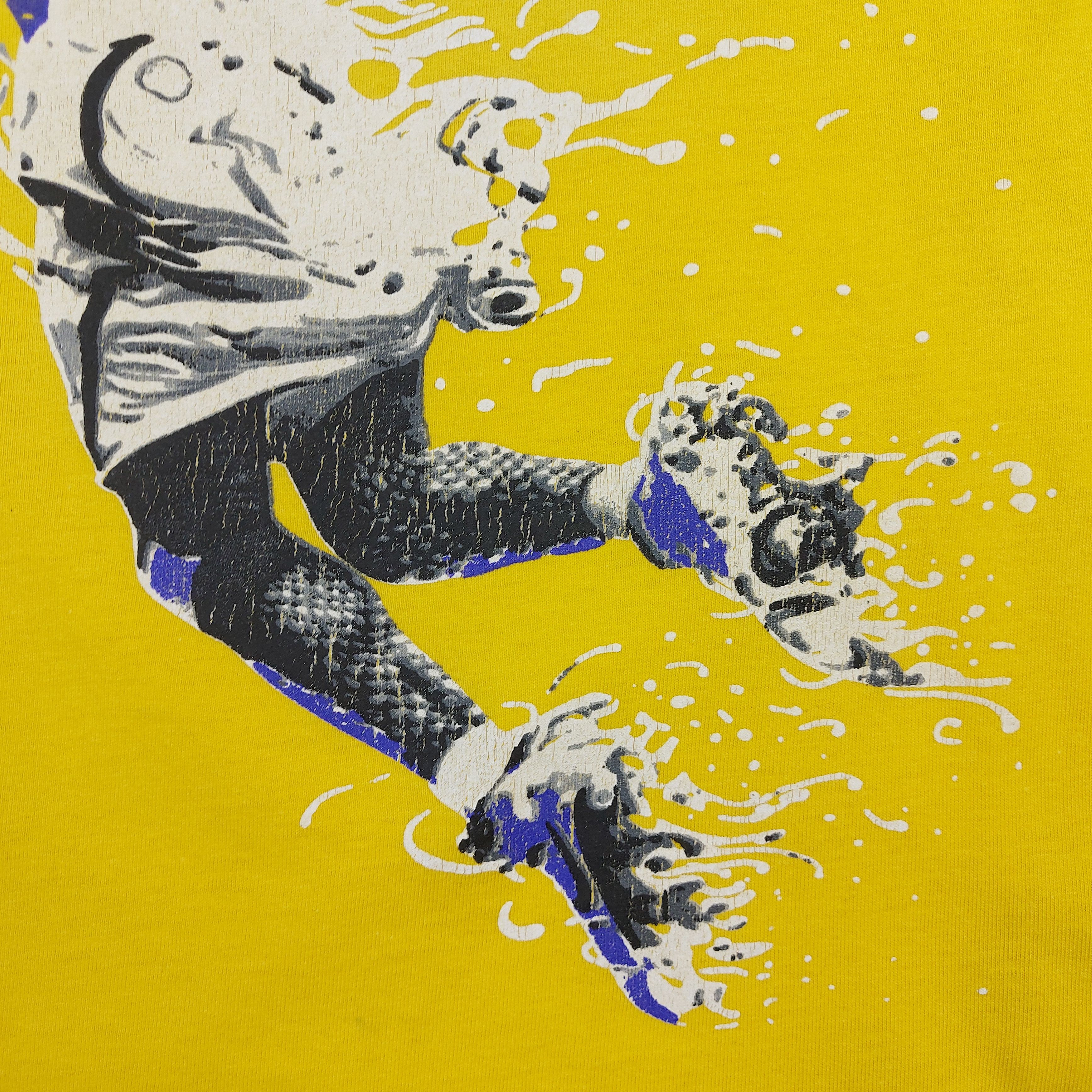 Nike RARE 2012 Nike Dri Fit Kobe Bryant Black Mamba Lakers TEE Size L / US 10 / IT 46 - 4 Thumbnail