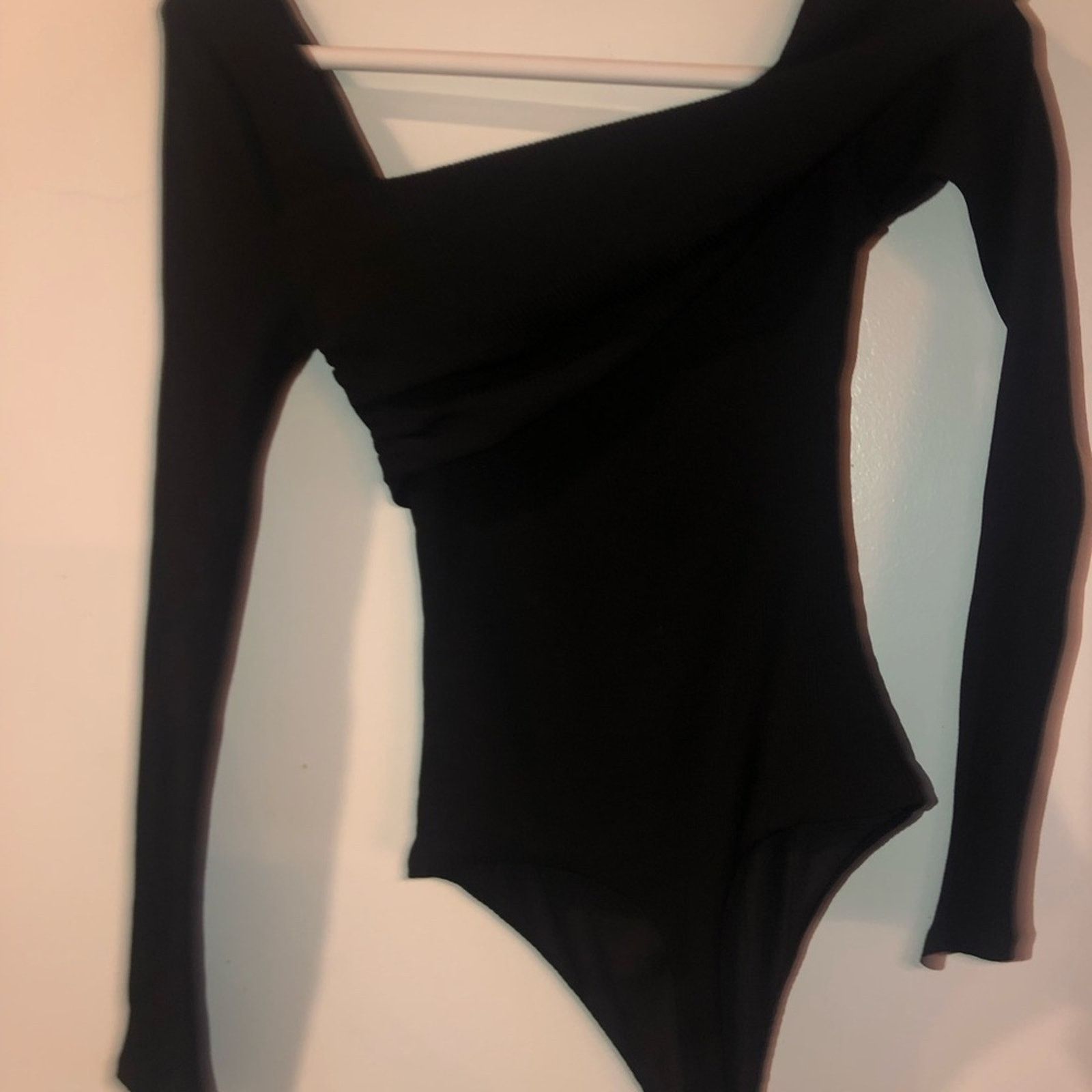 NBDN Nobrandedon Lovers and friends thing bodysuit drape shoulder. Size XXS / US 00 / IT 34 - 7 Thumbnail