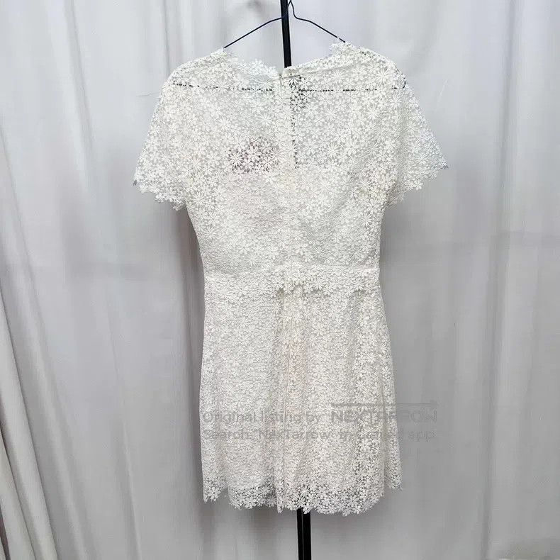Valentino Valentino A series of dresses in the name of love Size M / US 6-8 / IT 42-44 - 2 Thumbnail