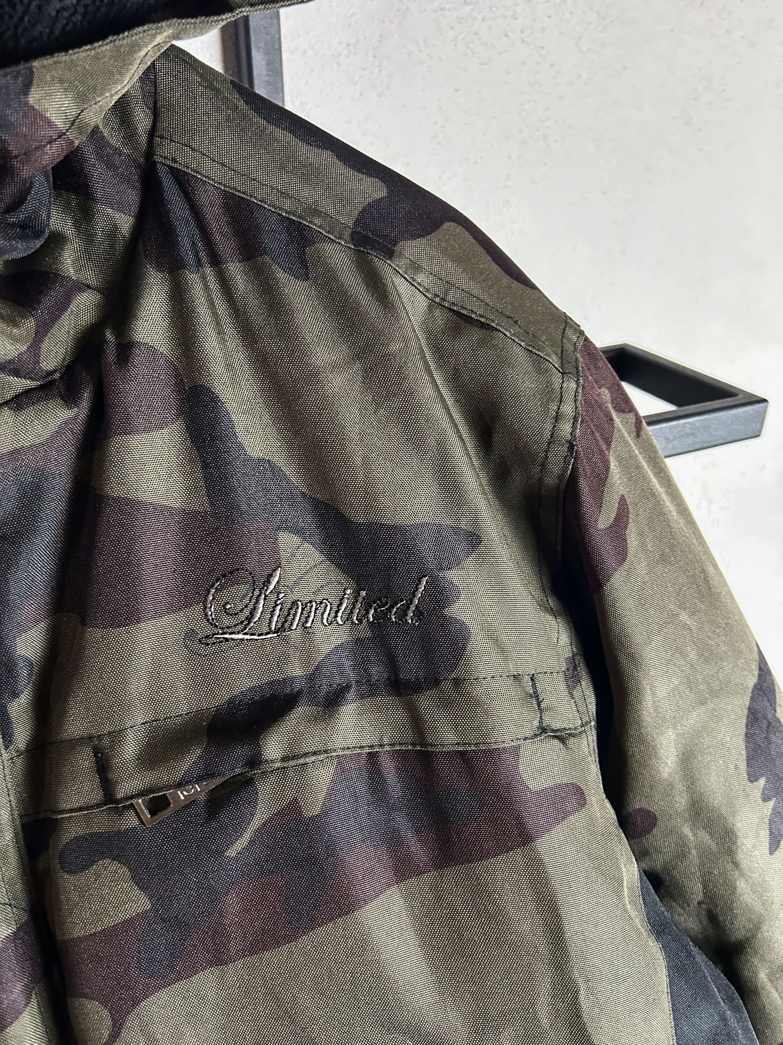 Other Vintage Camo Bomber Jacket Hooded Military Streetwear Y2K Size US XL / EU 56 / 4 - 5 Thumbnail