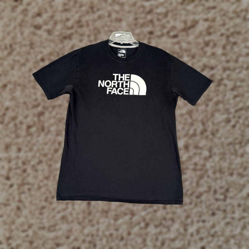 The North Face The North Face Shirt Men Medium Black Logo Short Sleeve Crew 100% Cotton READ Size US M / EU 48-50 / 2 - 1 Thumbnail