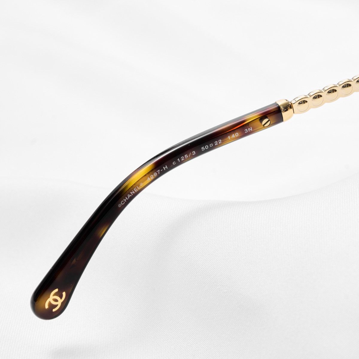Chanel CHANEL 0CH4297H C125/3 SUNGLASSES Size ONE SIZE - 5 Thumbnail