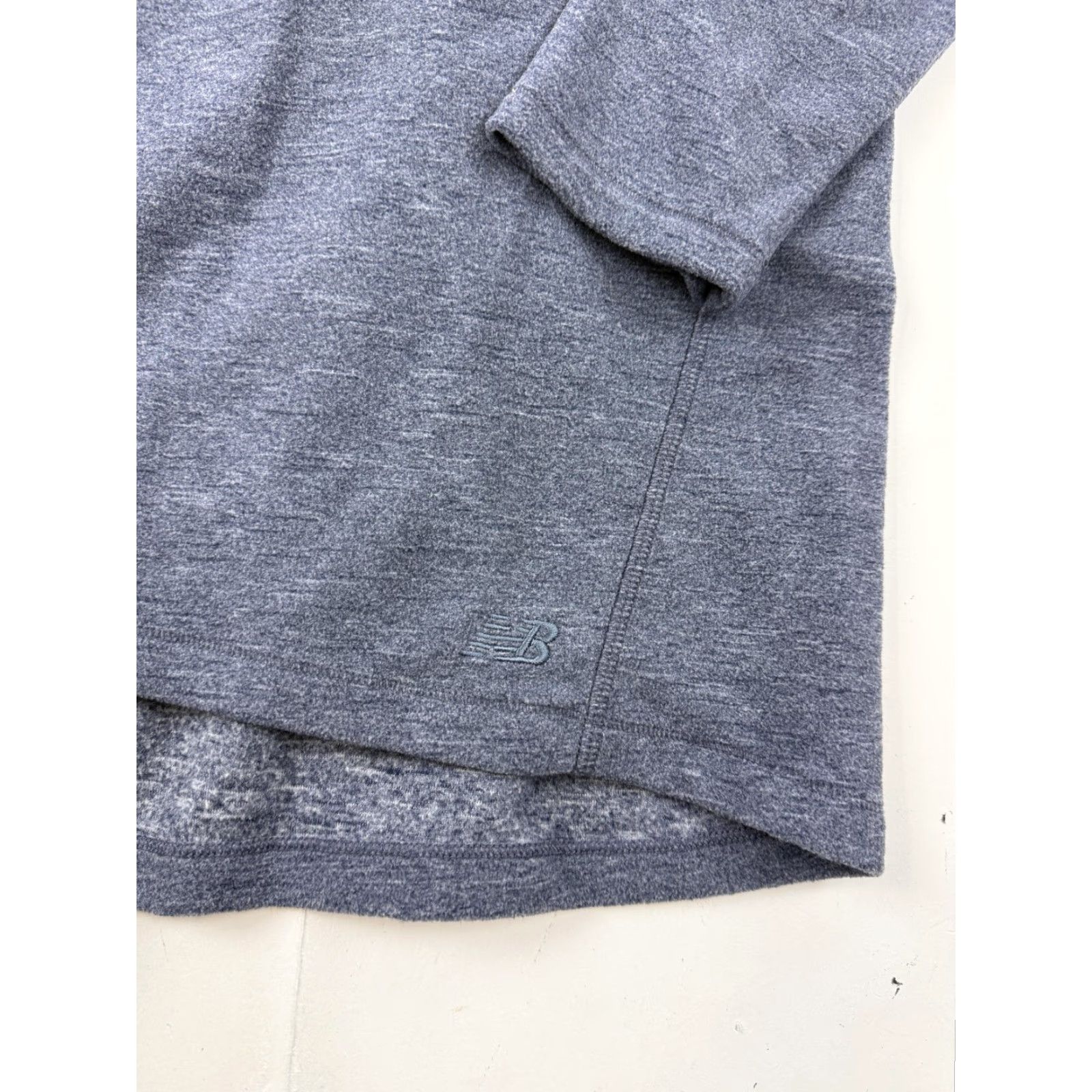 New Balance New Balance Pullover Womens L Gray 3/4 Sleeve Turtleneck Lightweight Knit Size L / US 10 / IT 46 - 2 Thumbnail