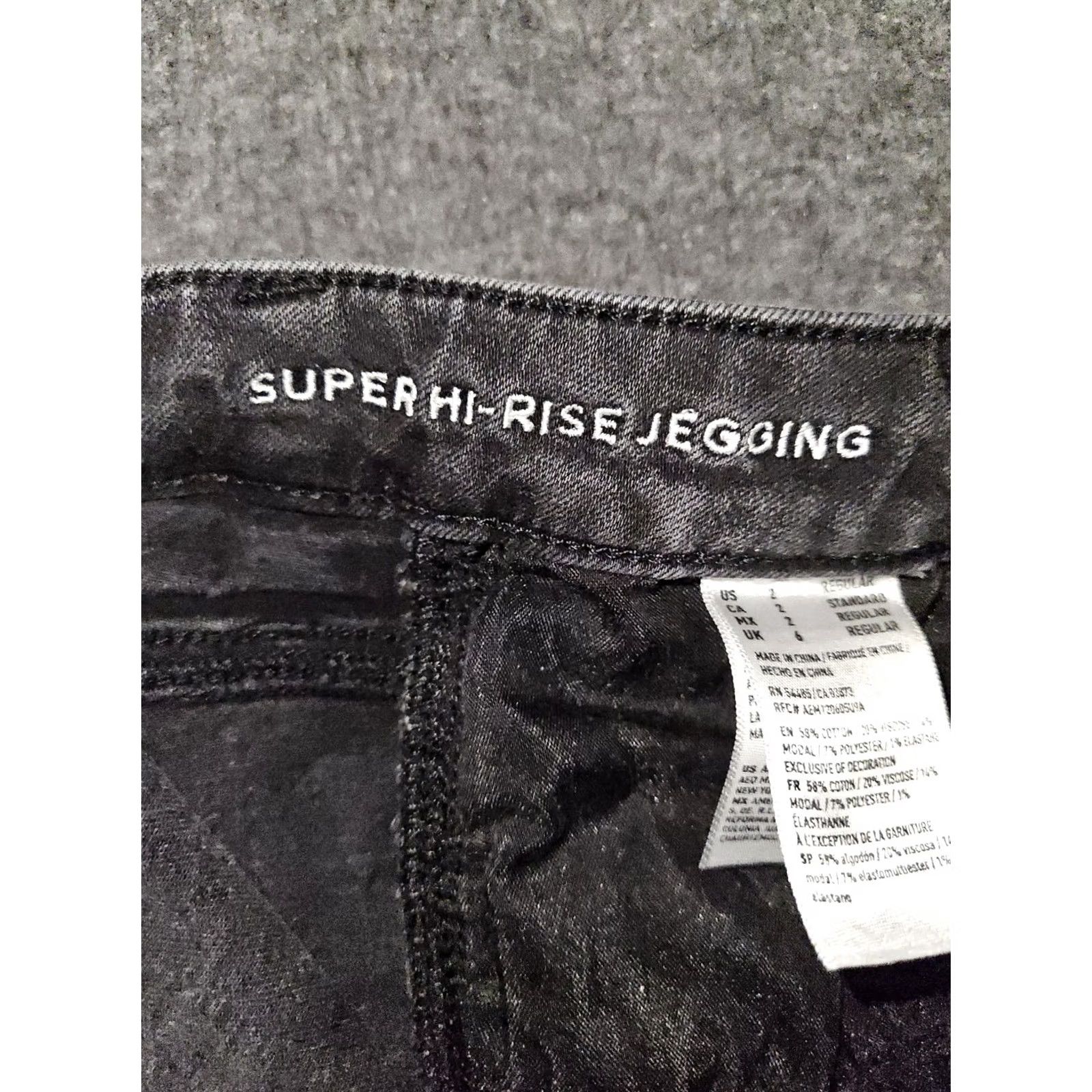 American Eagle Outfitters American Eagle Super High Rise Jeans Womens Dark Black Denim Distressed Jegging 2 Size Size 26" / US 2 / IT 38 - 3 Thumbnail