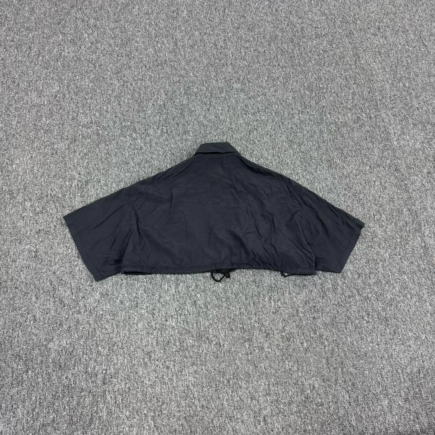 Prada Prada size 40 Delta-shaped patchwork short-sleeved shirt ja Size L / US 10 / IT 46 - 2 Thumbnail
