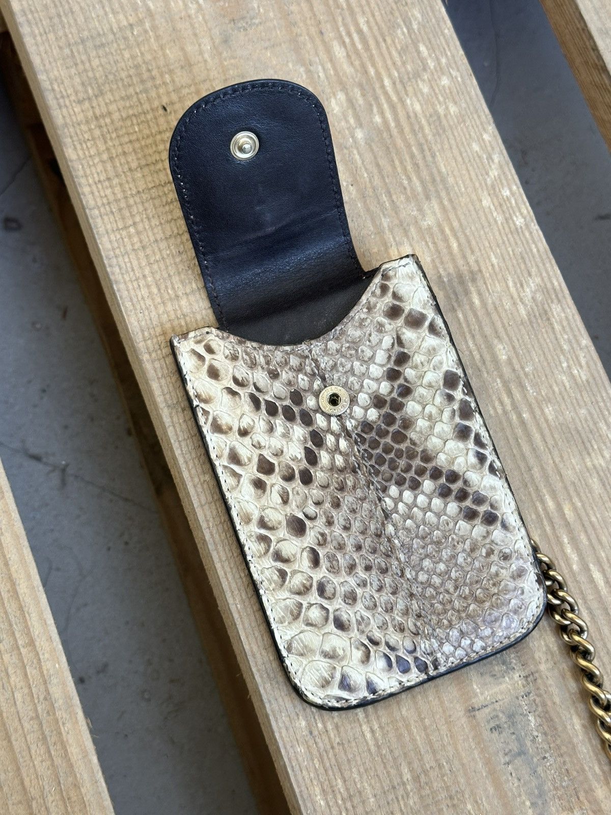 Roberto Cavalli × Vintage Vintage Roberto Cavalli Snake Skin Chain Key Bag Size ONE SIZE - 6 Thumbnail