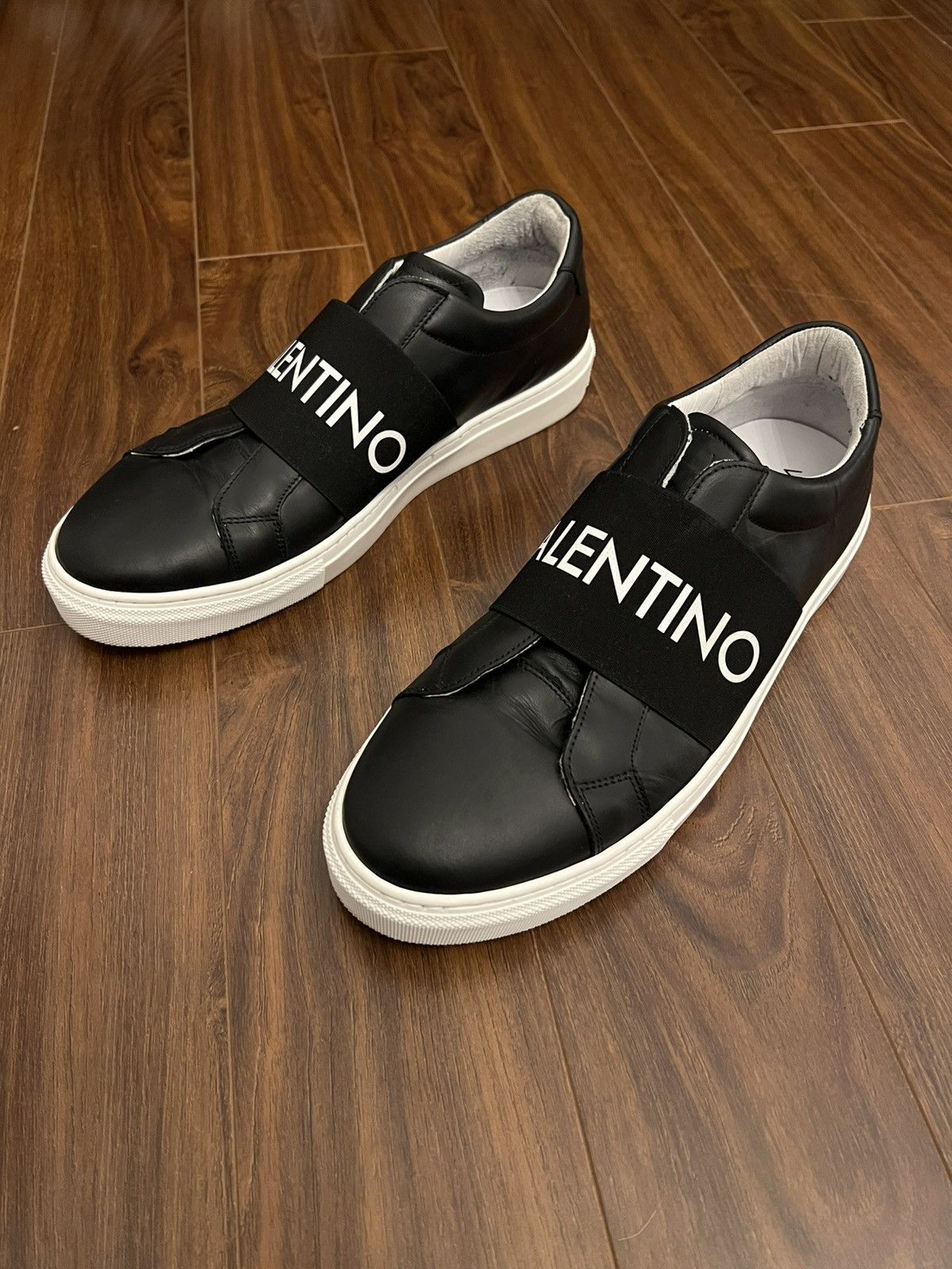 Valentino Valentino Zeus Logo Slip-on Leather Sneakers Size US 12 / EU 45 - 4 Thumbnail