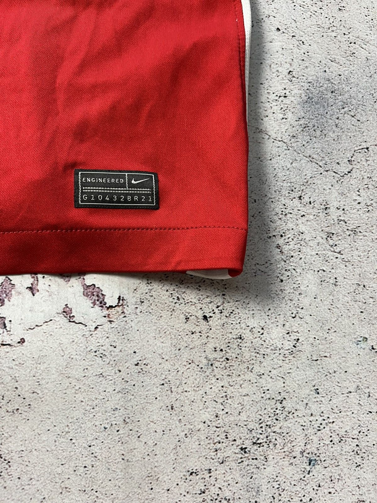 Nike NIKE LIVERPOOL 2020 2021 HOME FOOTBALL SHIRT SOCCER JERSEY Size US S / EU 44-46 / 1 - 4 Thumbnail