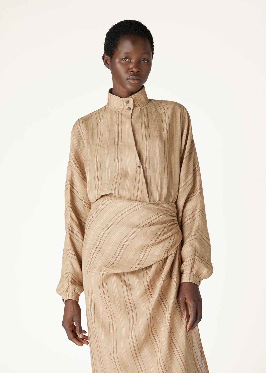Loro Piana o1srvl11e0725 FAO0418 Linen Shay Shirt in Beige Size L / US 10 / IT 46 - 4 Thumbnail
