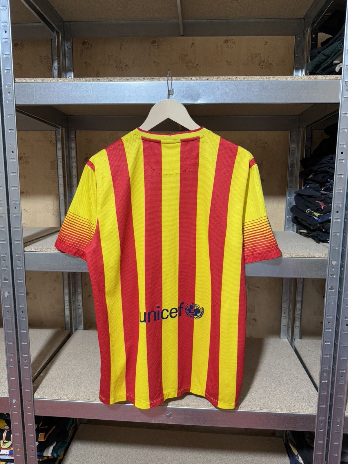 Nike Nike FC Barcelona 2014 2015 Fourth Football Soccer Jersey Size US L / EU 52-54 / 3 - 2 Thumbnail