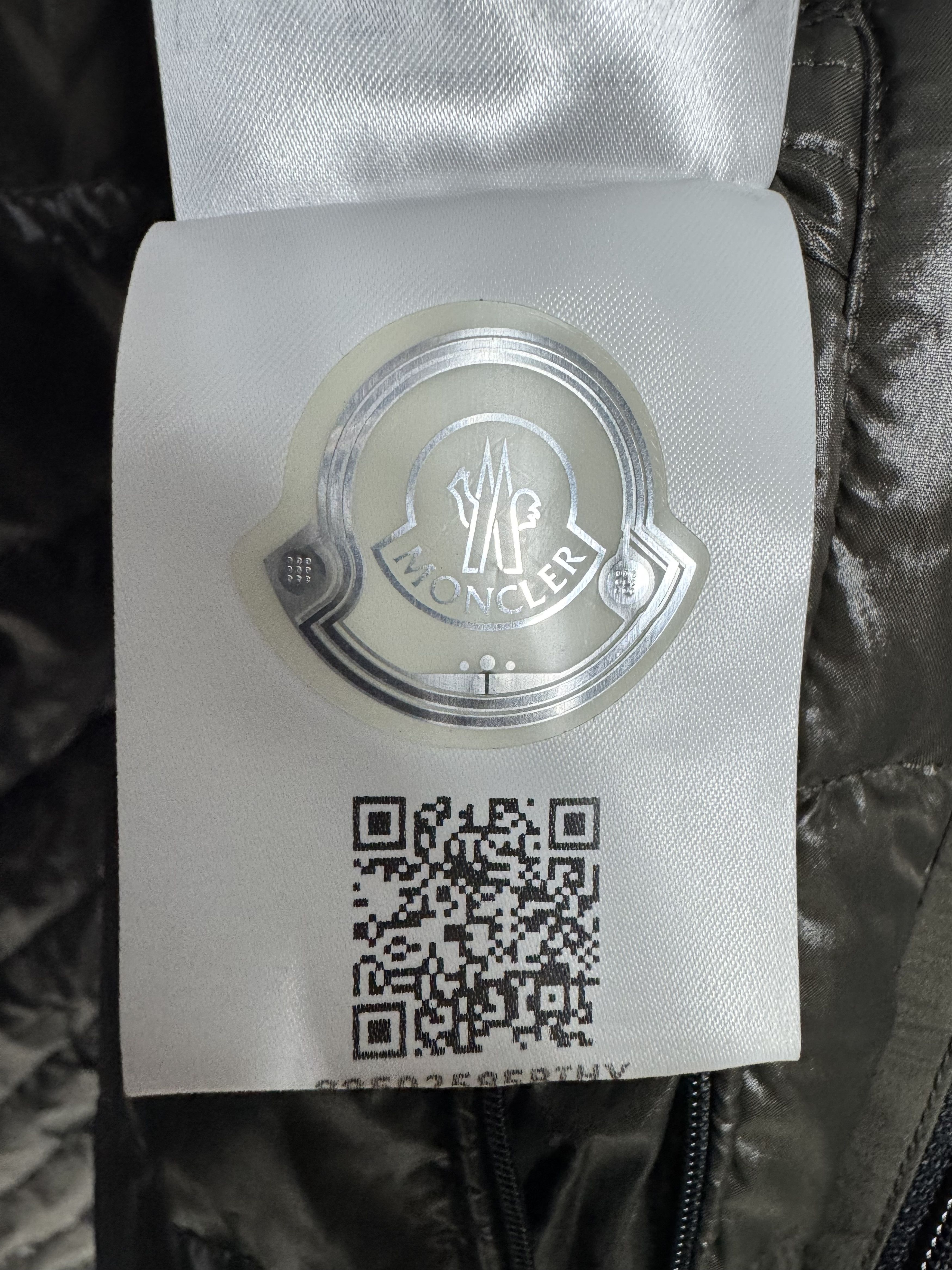 Moncler Moncler Ludwingshohe Waterproof Jacket Size US M / EU 48-50 / 2 - 9 Thumbnail
