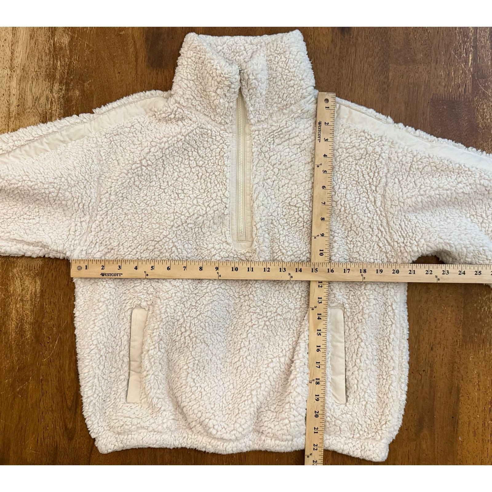 Athleta EUC Women's Athleta 1/4 Zip Cream Sherpa Pullover Size Small Size S / US 4 / IT 40 - 6 Thumbnail