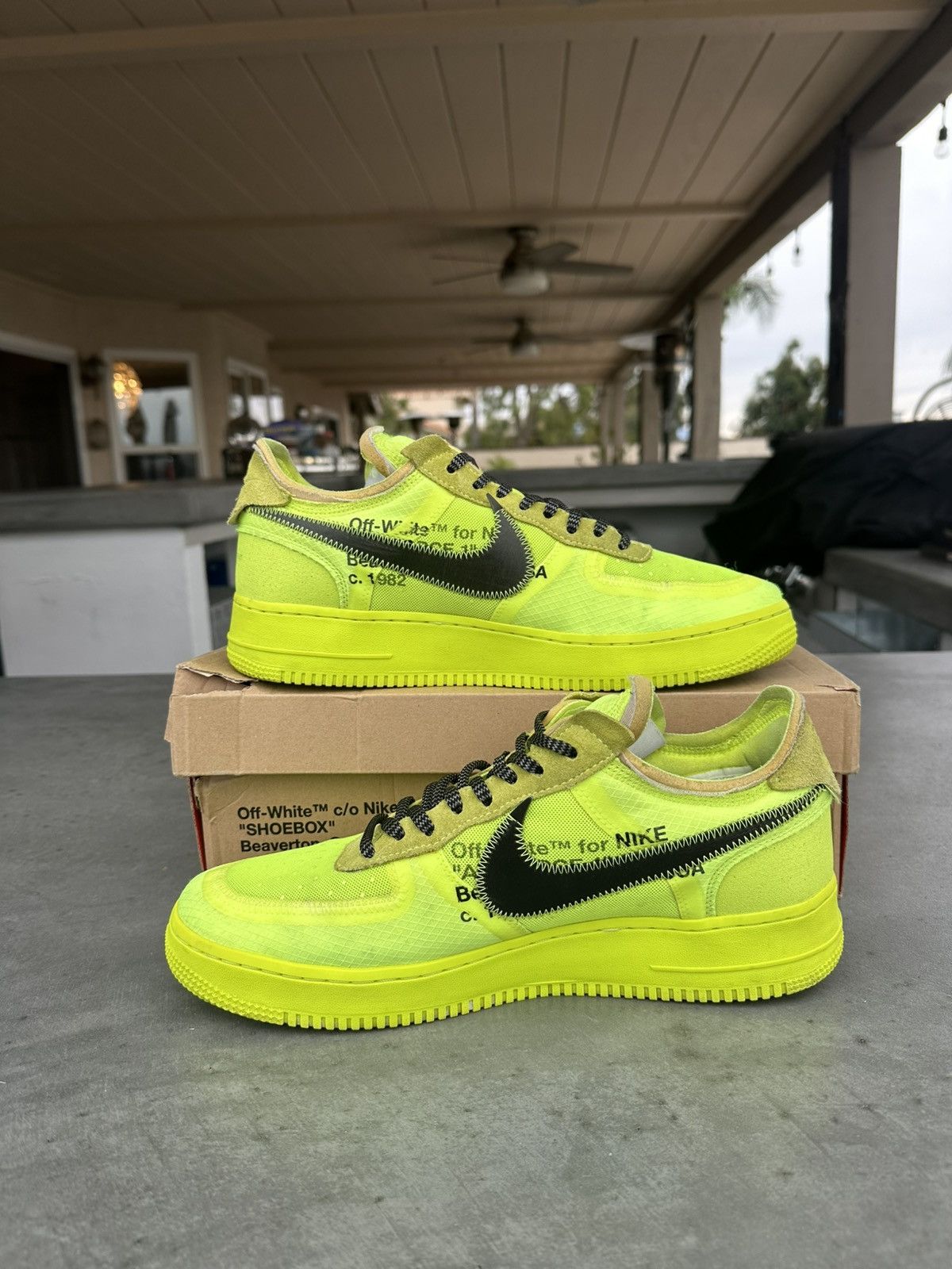 Nike × Off-White × Virgil Abloh Nike Air Force 1 Off White Volt Size US 12 / EU 45 - 2 Thumbnail