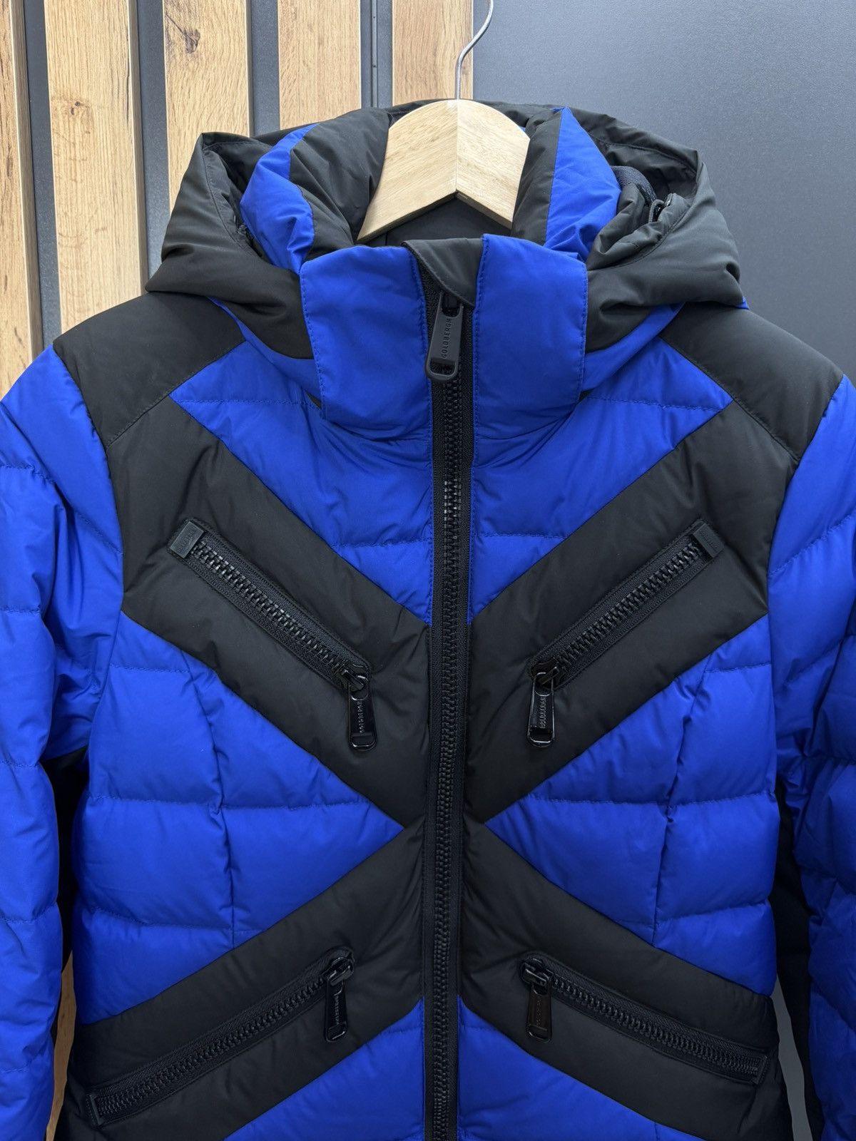 Goldbergh Goldbergh Down Ski Jacket Puffer Hooded Luxury Sports Size M / US 6-8 / IT 42-44 - 3 Thumbnail