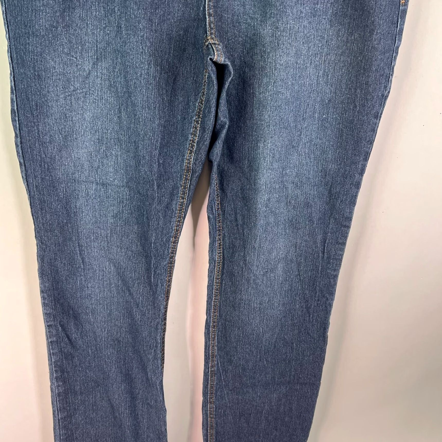Vintage Natural Reflections Jeans Blue Denim Size 12 36X33 Regular Women Straight Leg Dark Embroidered Pockets Zipper Button Size 34" / US 12 / IT 48 - 3 Thumbnail