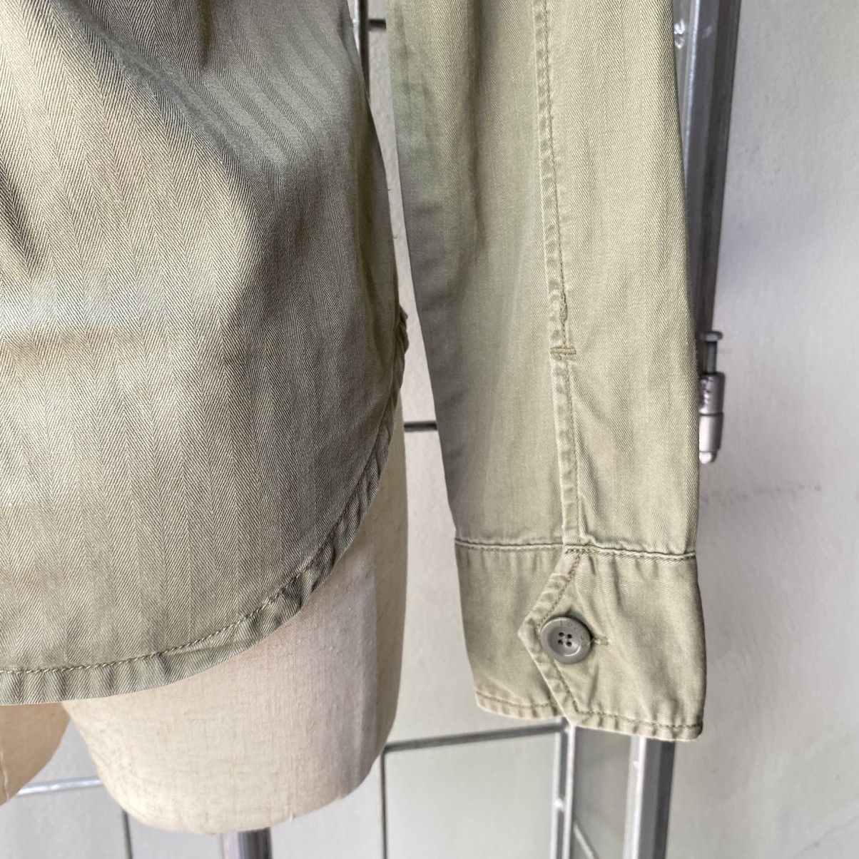 Levi's Levi's Vintage Military Style Button-Up Shirt Size S / US 4 / IT 40 - 23 Thumbnail