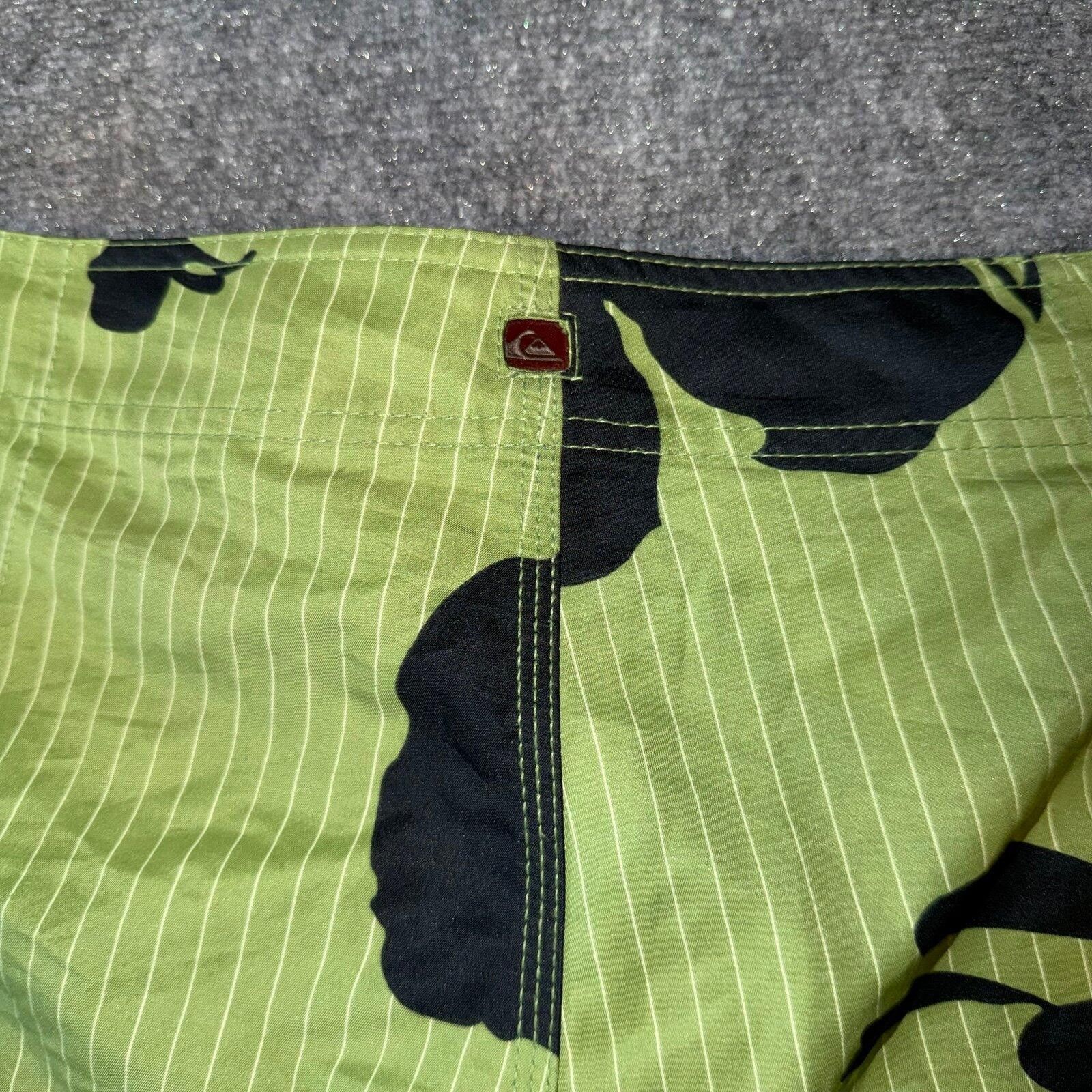 Quiksilver Quiksilver Green Floral Surf Board Shorts Mens XL y2k Size US 36 / EU 52 - 8 Thumbnail