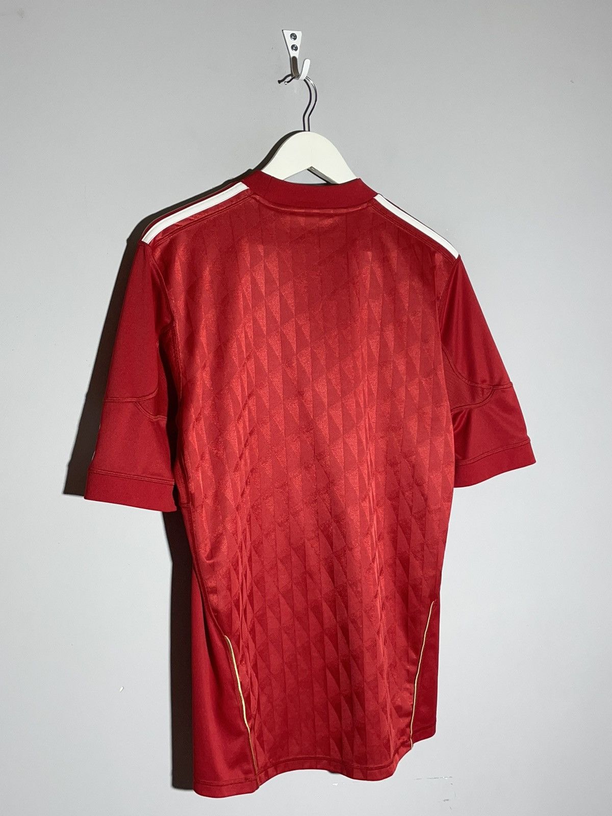 Adidas Liverpool FC Adidas 2010/11 Home Y2k Football Shirt Size US M / EU 48-50 / 2 - 10 Thumbnail