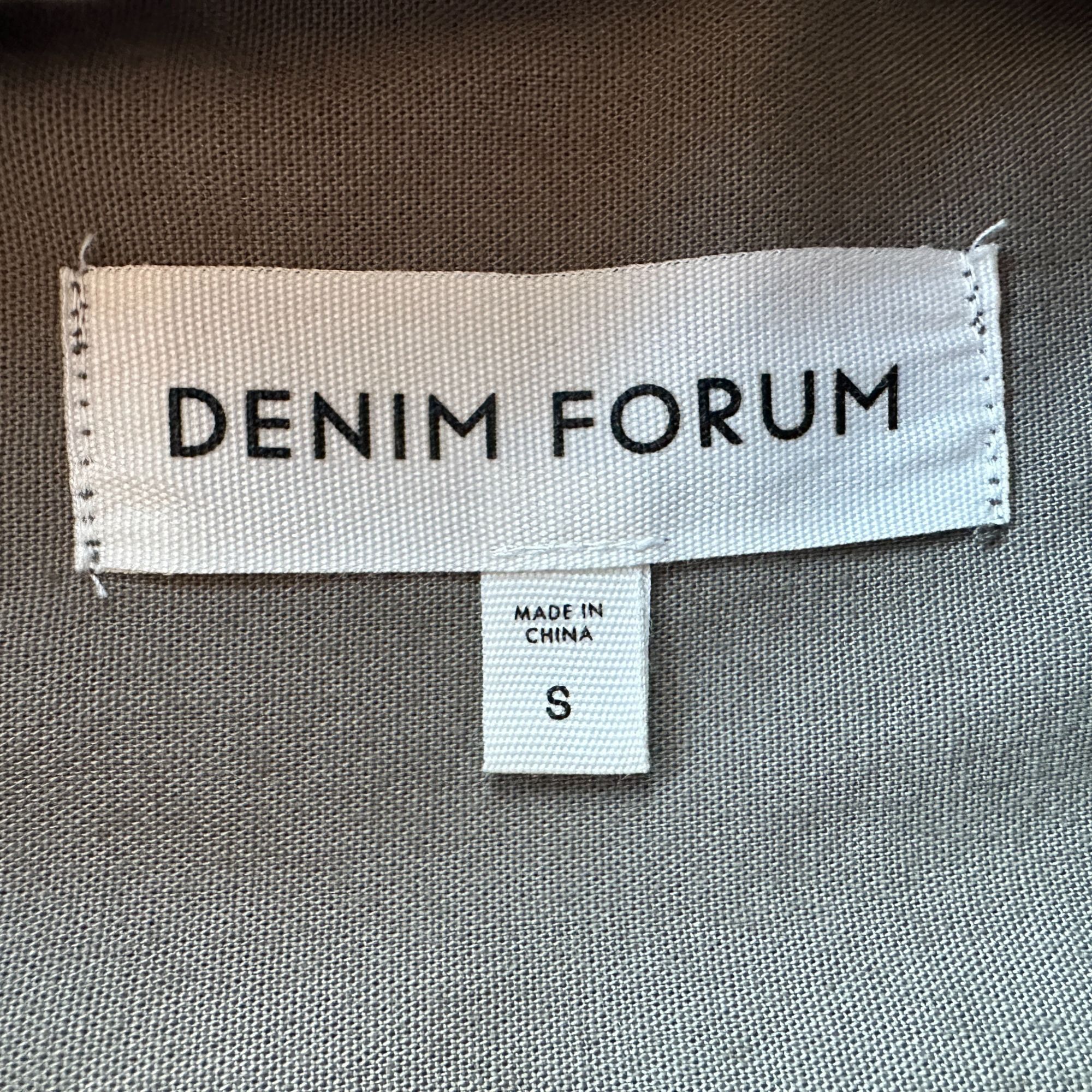 Other Aritzia Denim Forum Womens Small Top Cotton Green Button Size S / US 4 / IT 40 - 5 Thumbnail