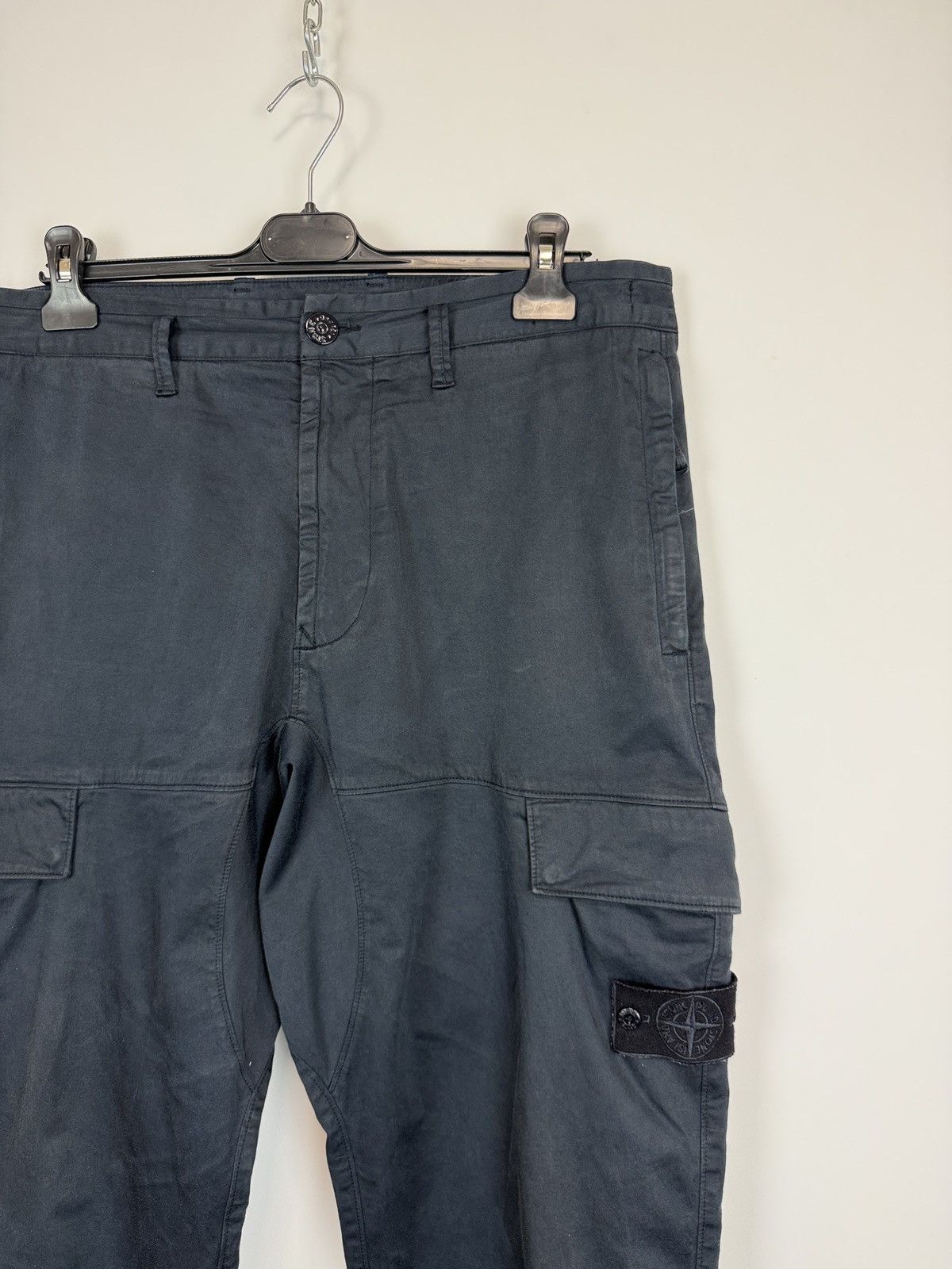 Stone Island Navy blue Stone Island cargo Ghost trousers Size US 33 - 2 Thumbnail