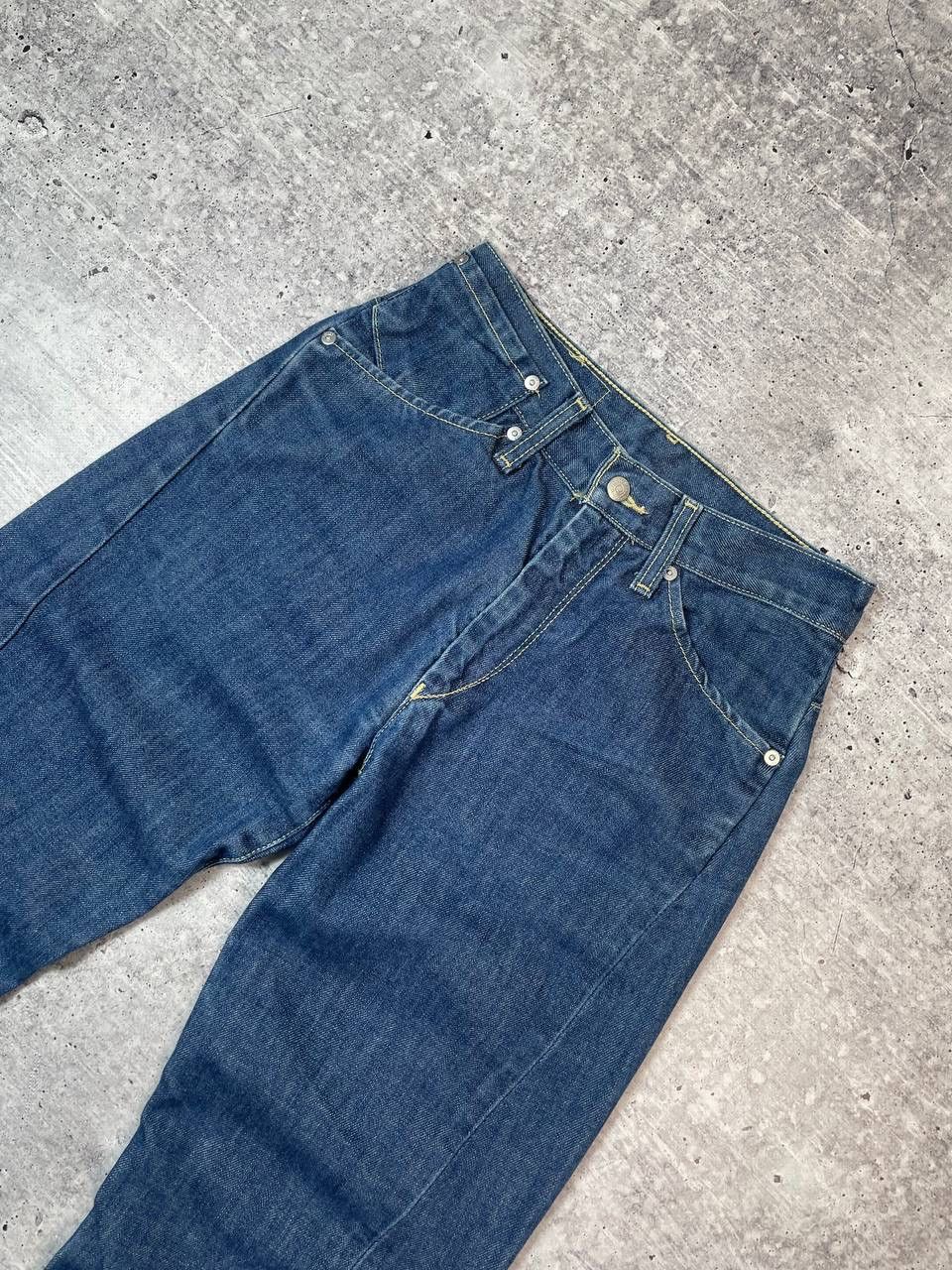 Levi's Vintage 00s Levis Engineered Twisted Leg Denim Jeans Y2K Size US 26 / EU 42 - 3 Thumbnail