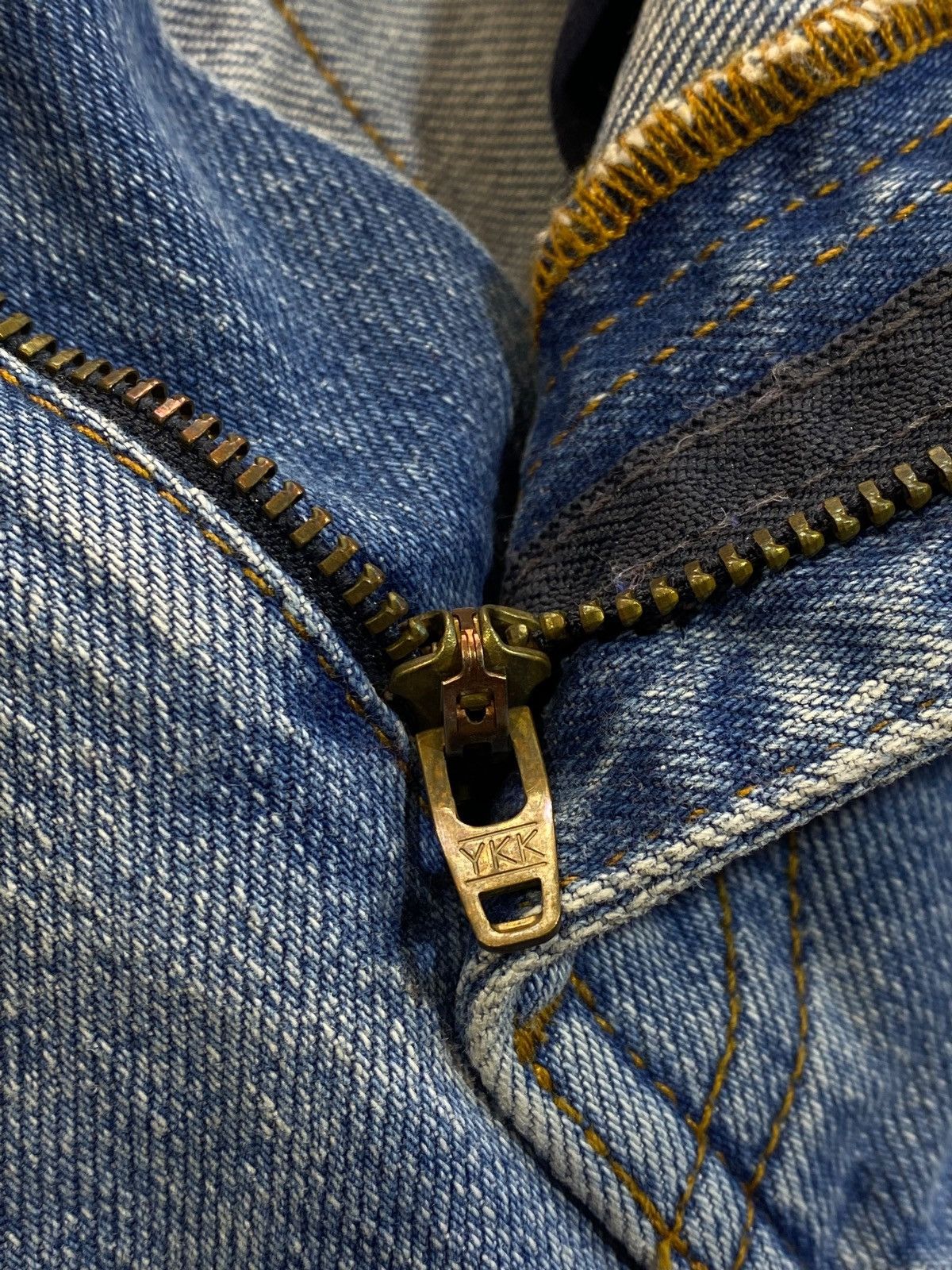 Versace Versace Jeans Couture Crop Flared Washed Denim Jeans Pants Size 28" / US 6 / IT 42 - 22 Thumbnail