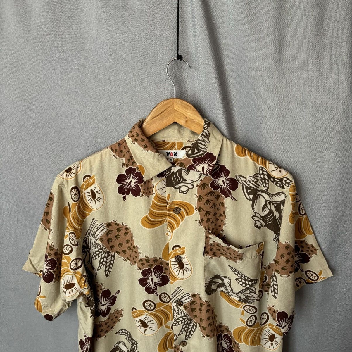 Vintage Crazy Shirt Hawaiian Aloha medium vintage rare beige Size US M / EU 48-50 / 2 - 2 Thumbnail