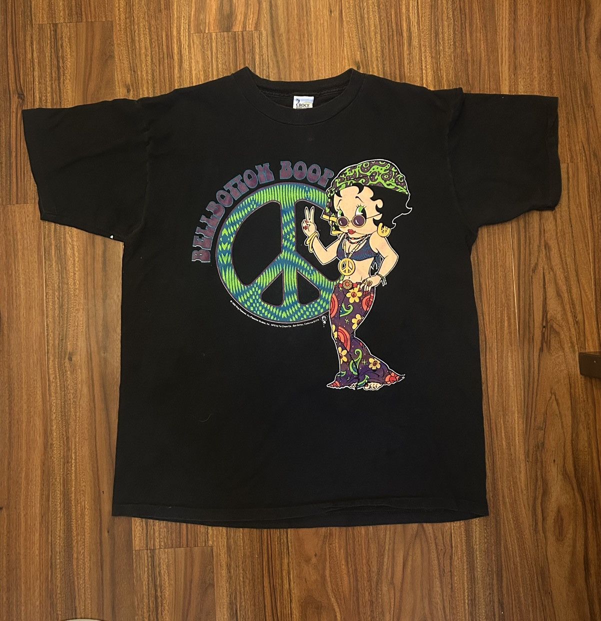 Vintage Vtg 1993 Betty Boop Bellbottom Boop Peace Sign T-Shirt XL Size US XL / EU 56 / 4 - 1 Thumbnail